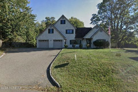 Photo of 24 Stephenville Parkway, Edison, NJ 08820 (MLS # 22600296)
