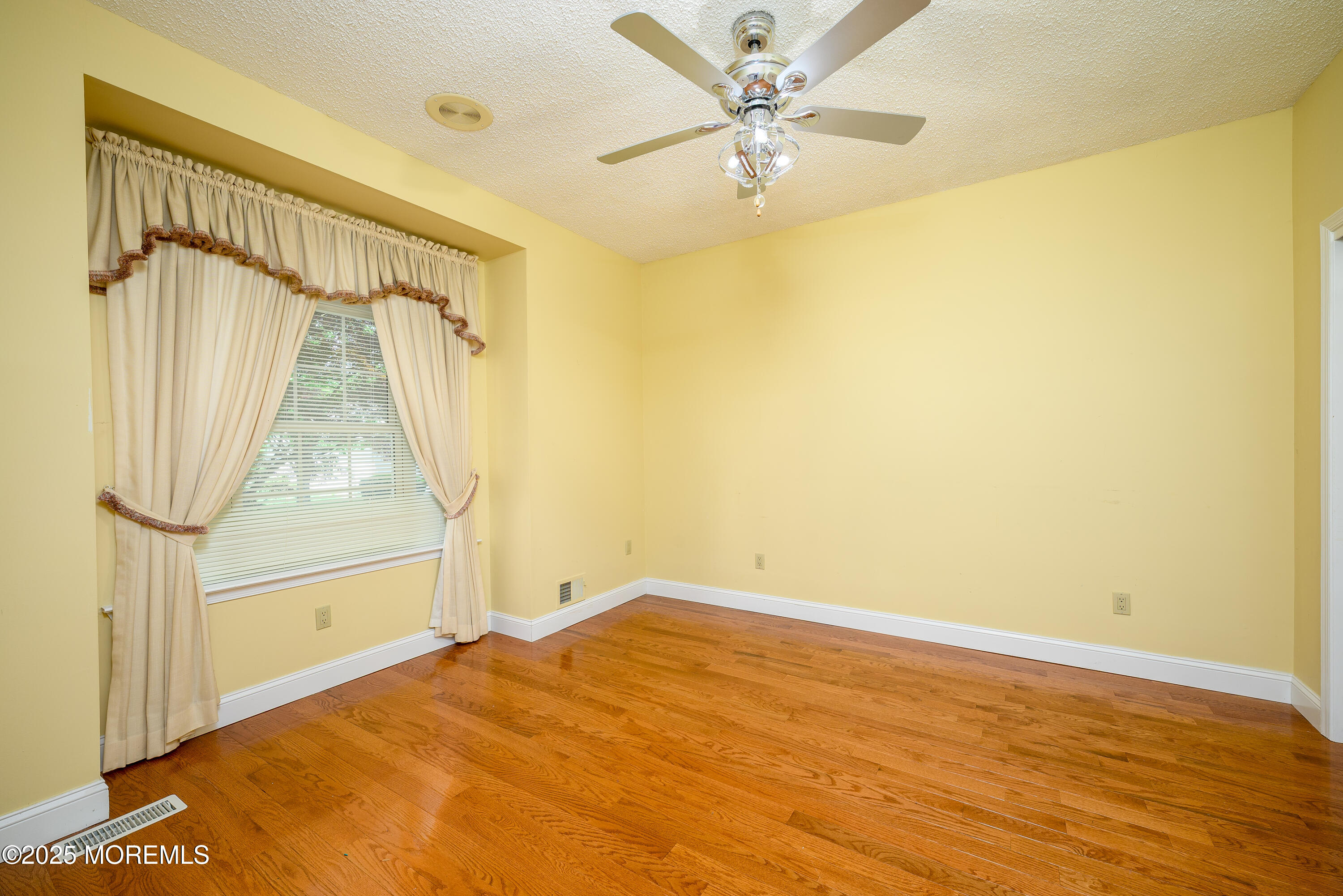 30 Springlawn Drive, Lakewood, New Jersey image 19