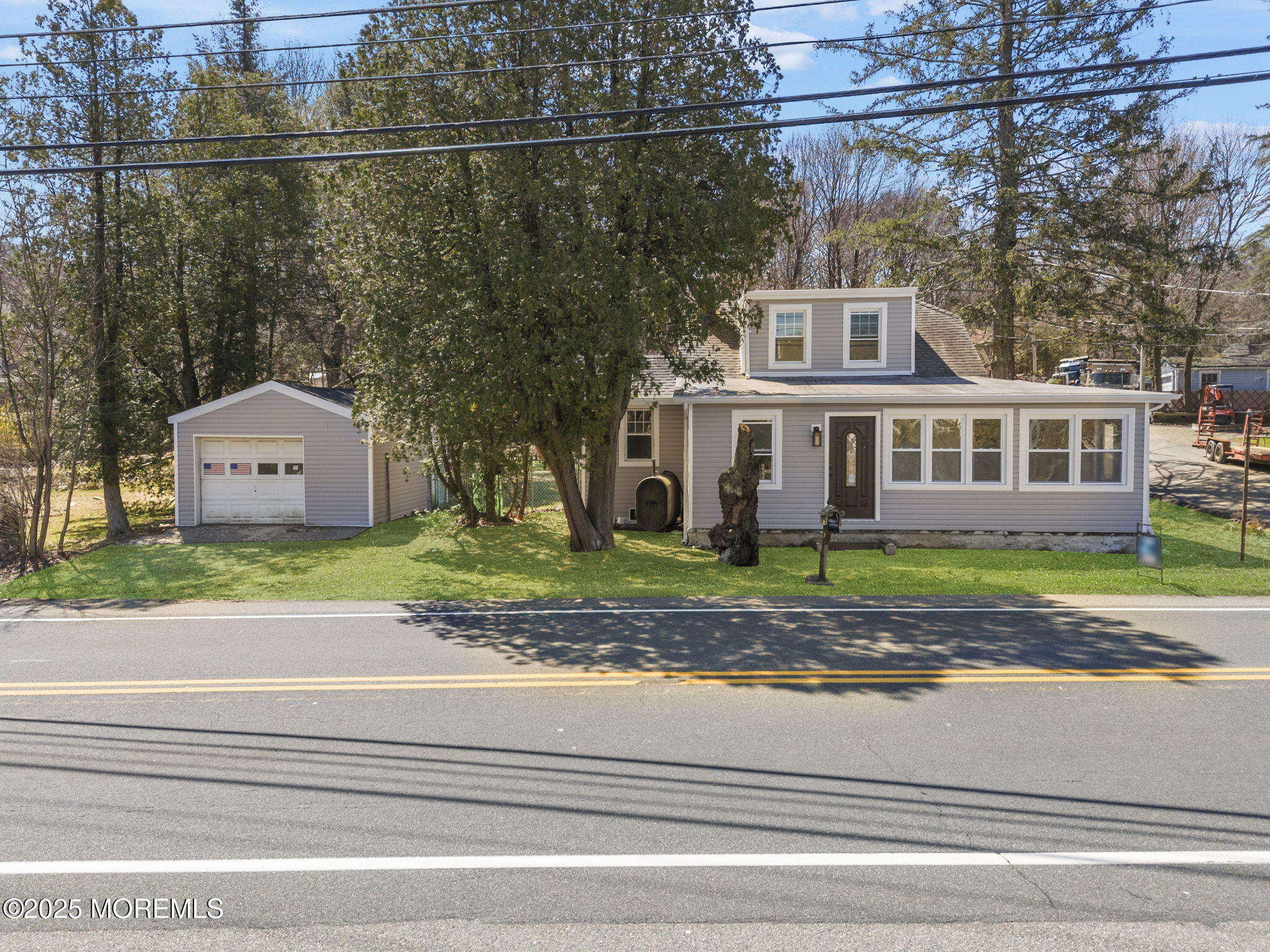 728 Glen Road, Sparta, New Jersey image 1
