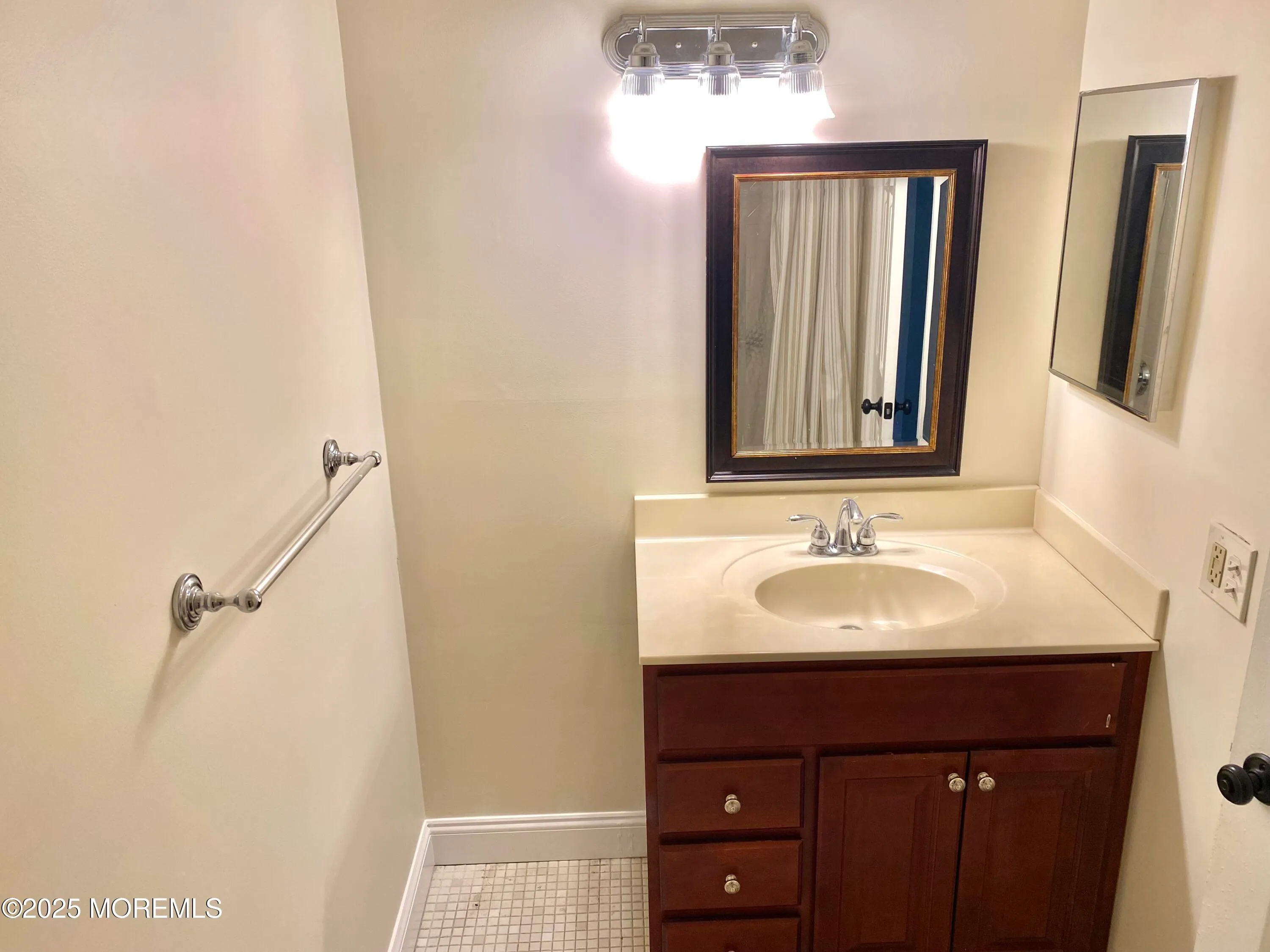 Spring Lake Heights, New Jersey 07762, United States, 2 Bedrooms Bedrooms, ,2 BathroomsBathrooms,Residential,Pending,100091