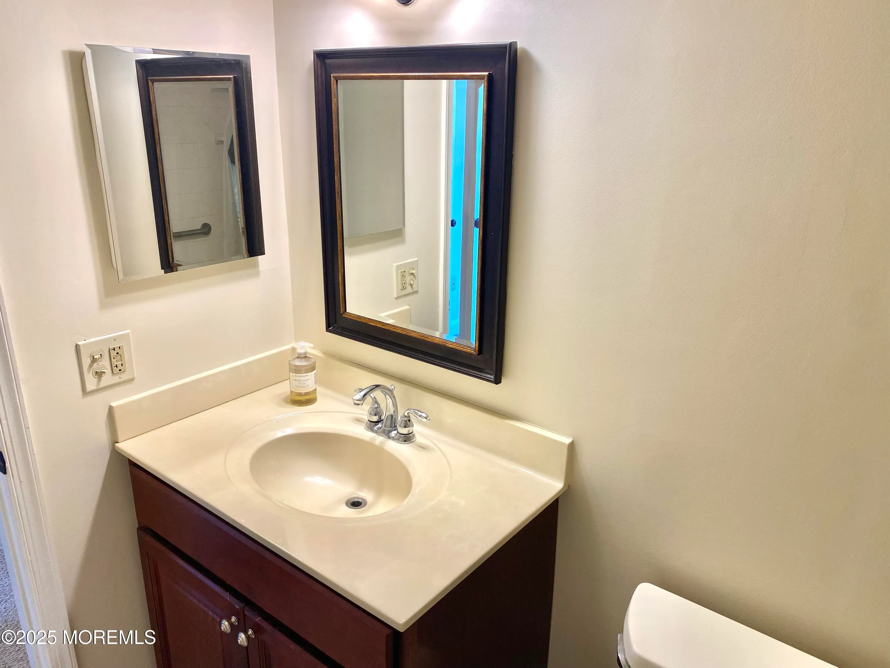 Spring Lake Heights, New Jersey 07762, United States, 2 Bedrooms Bedrooms, ,2 BathroomsBathrooms,Residential,Pending,100091