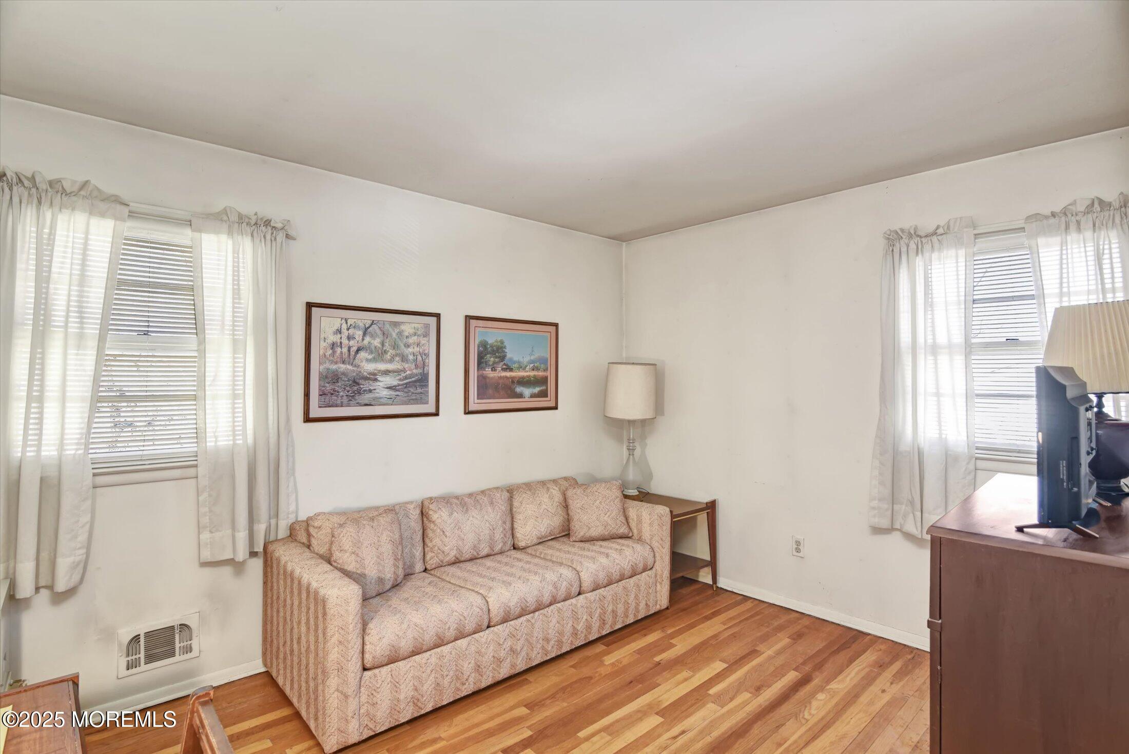 23 Floyd Wyckoff Road, Marlboro, New Jersey image 13