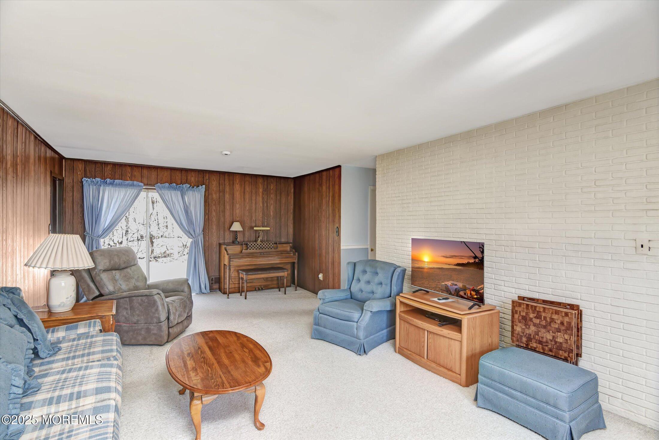 23 Floyd Wyckoff Road, Marlboro, New Jersey image 9