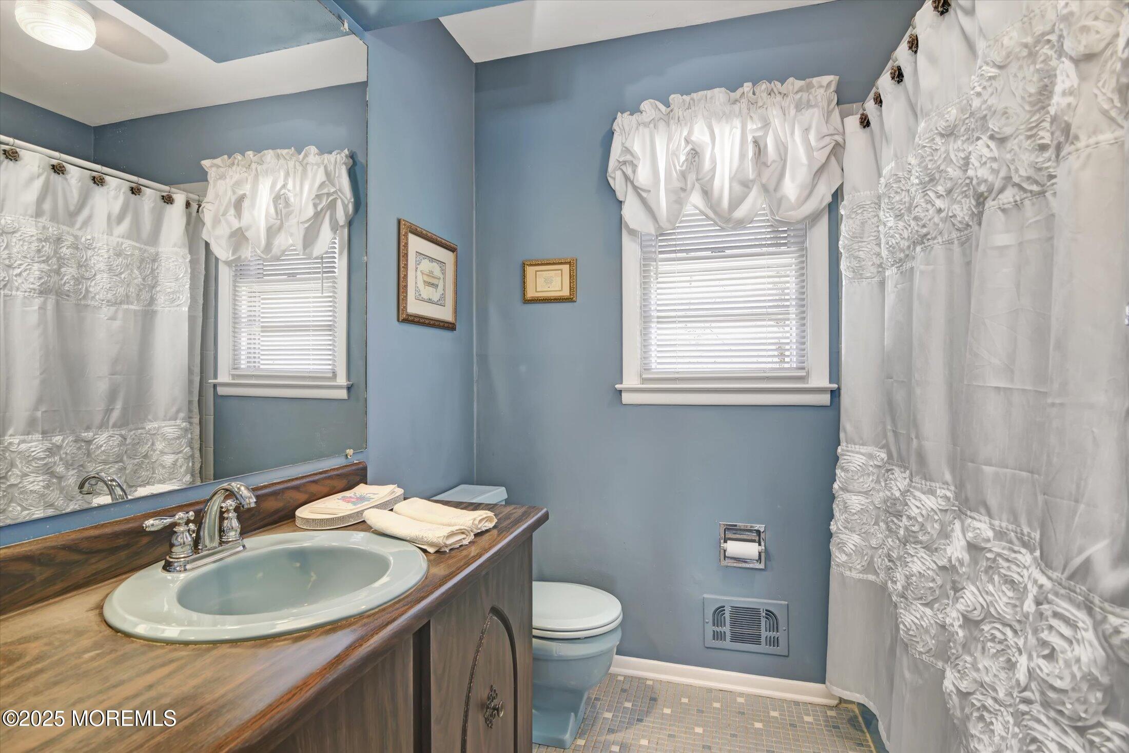23 Floyd Wyckoff Road, Marlboro, New Jersey image 14