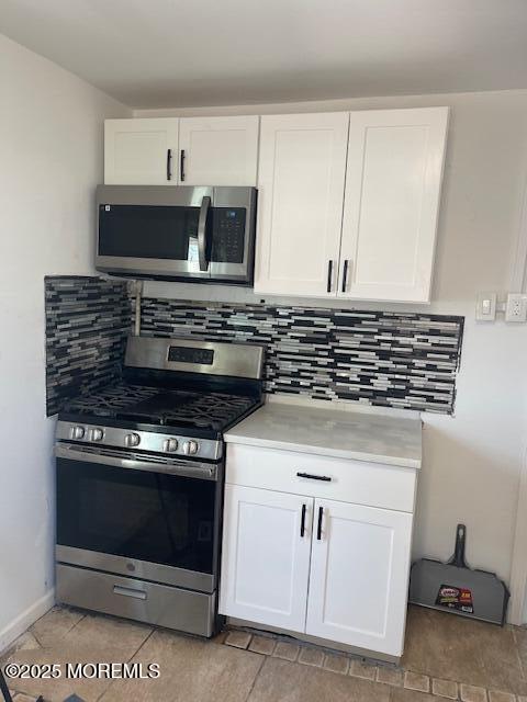 48 Barberie Avenue 2nd fl