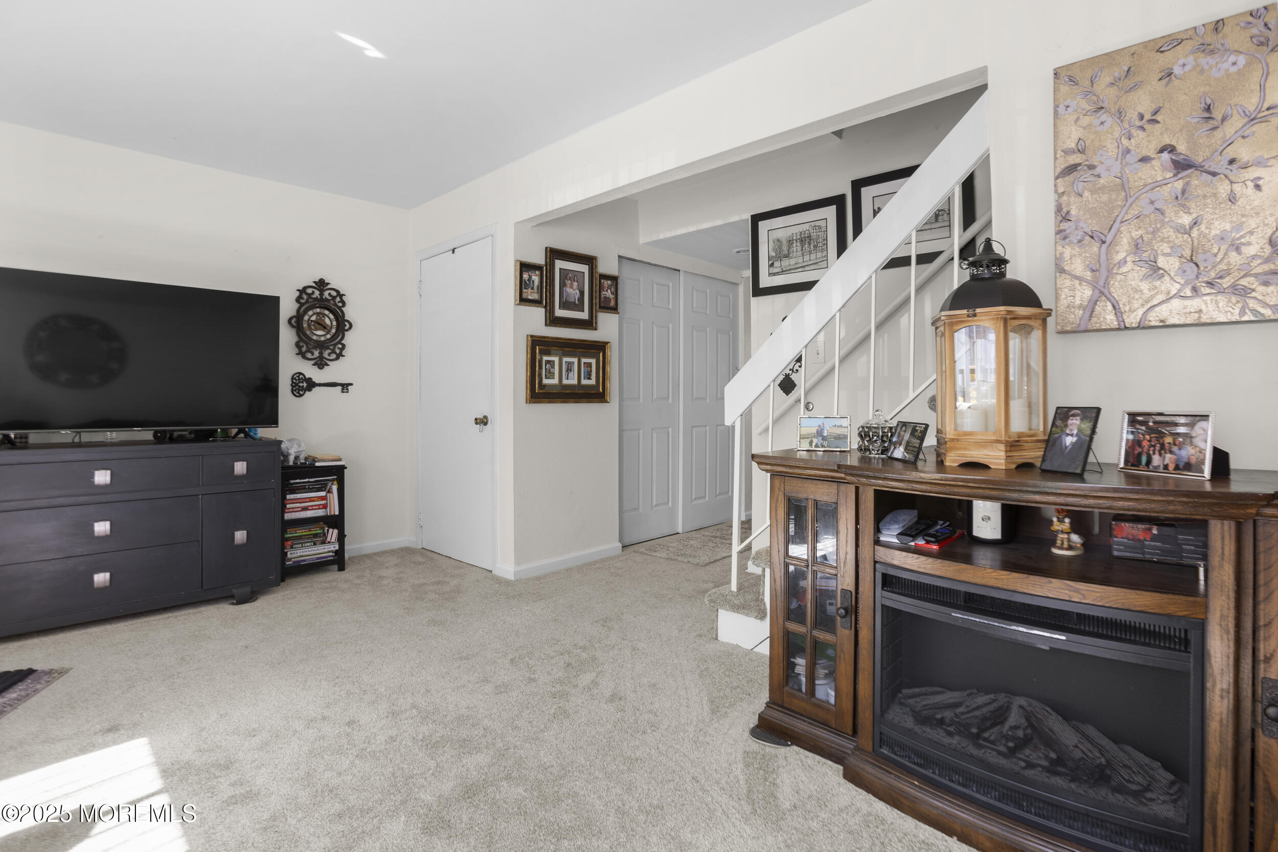 192 Coventry Drive, Lakewood, New Jersey image 10