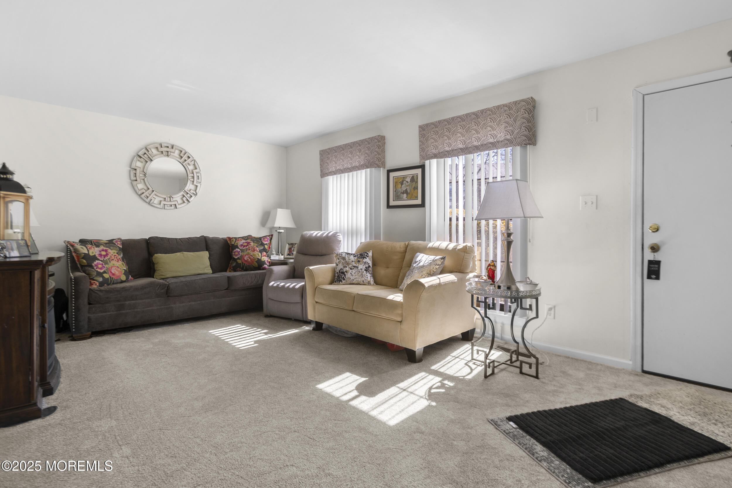 192 Coventry Drive, Lakewood, New Jersey image 8