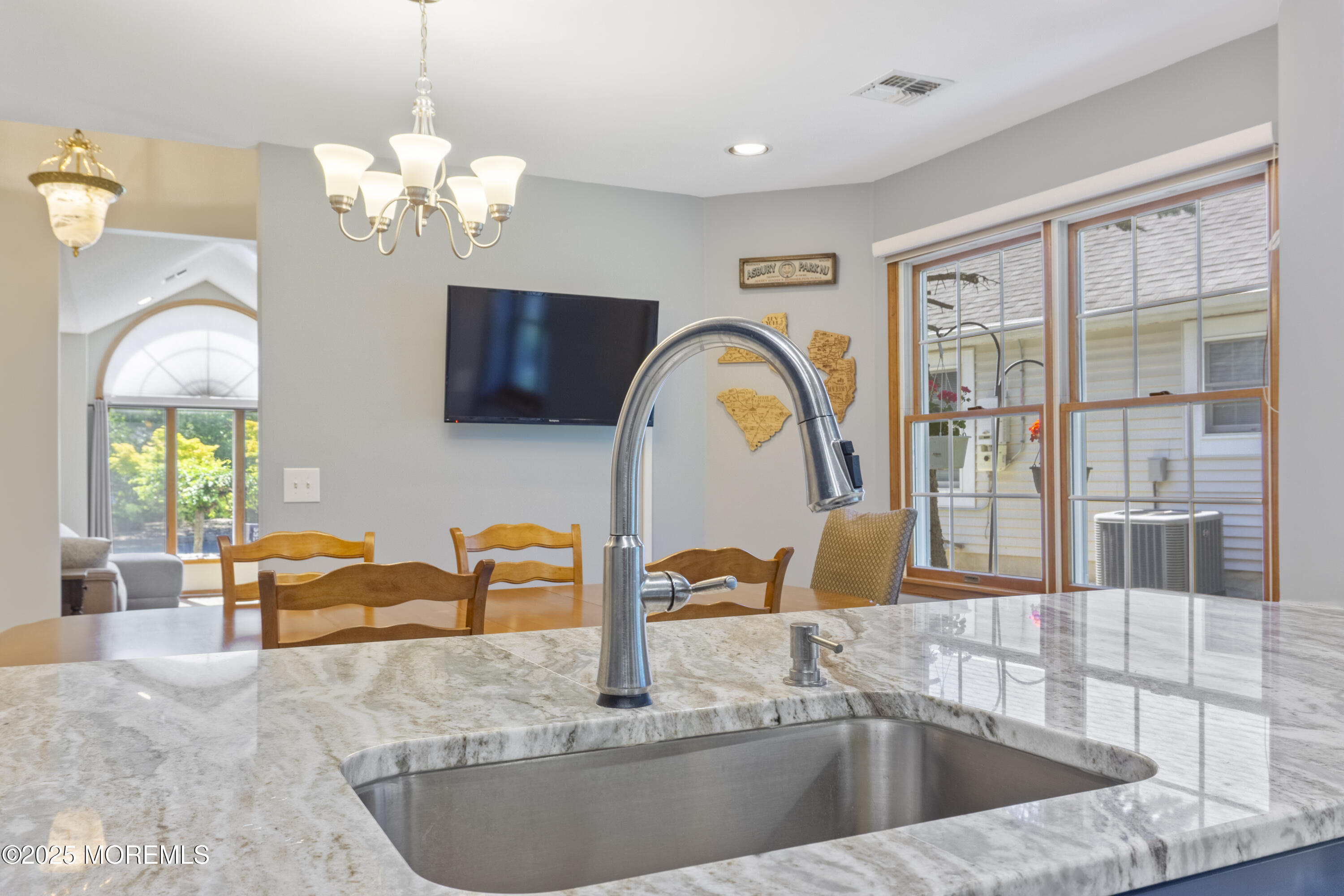 2288 Tomera Place, Toms River, New Jersey image 20