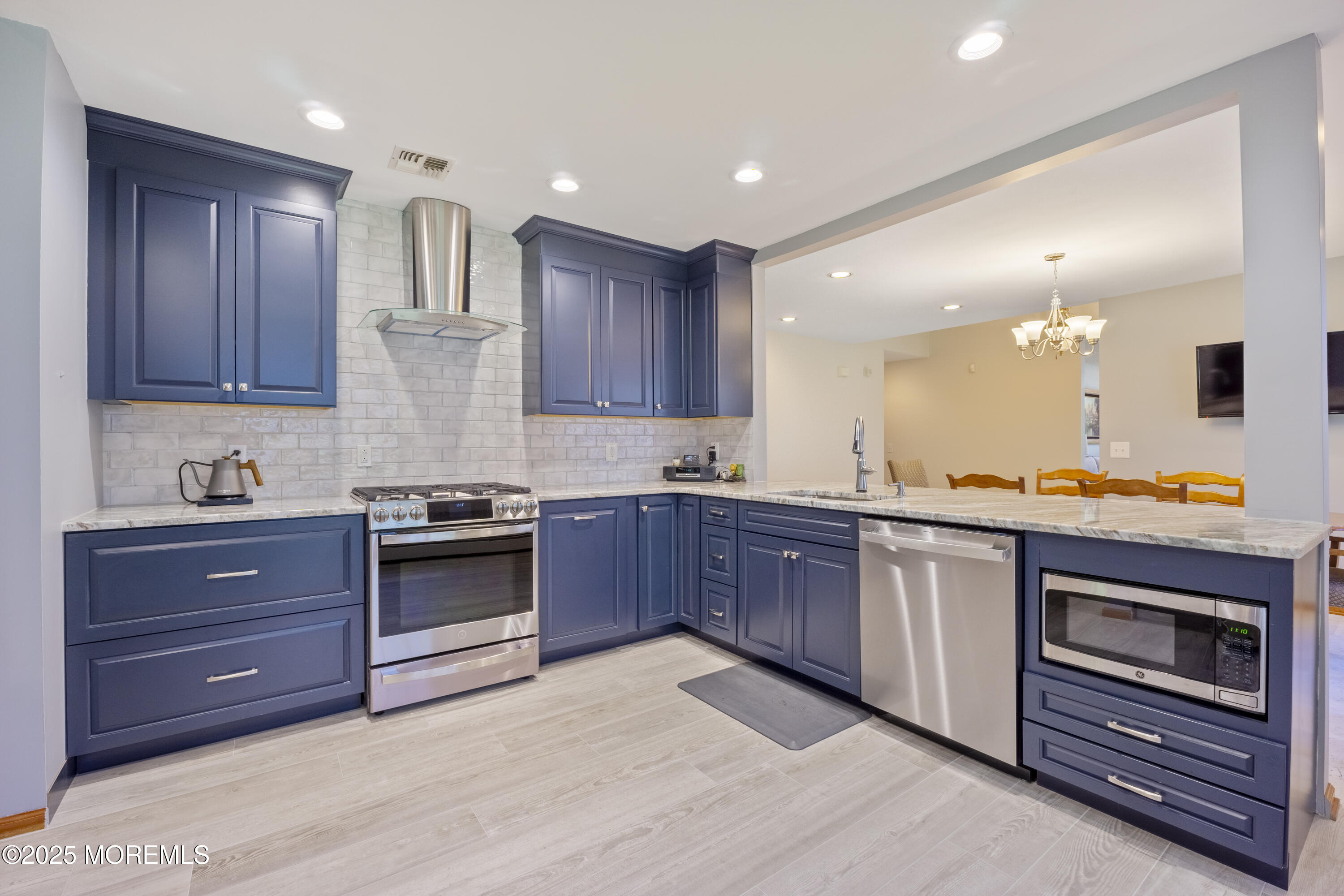 2288 Tomera Place, Toms River, New Jersey image 17