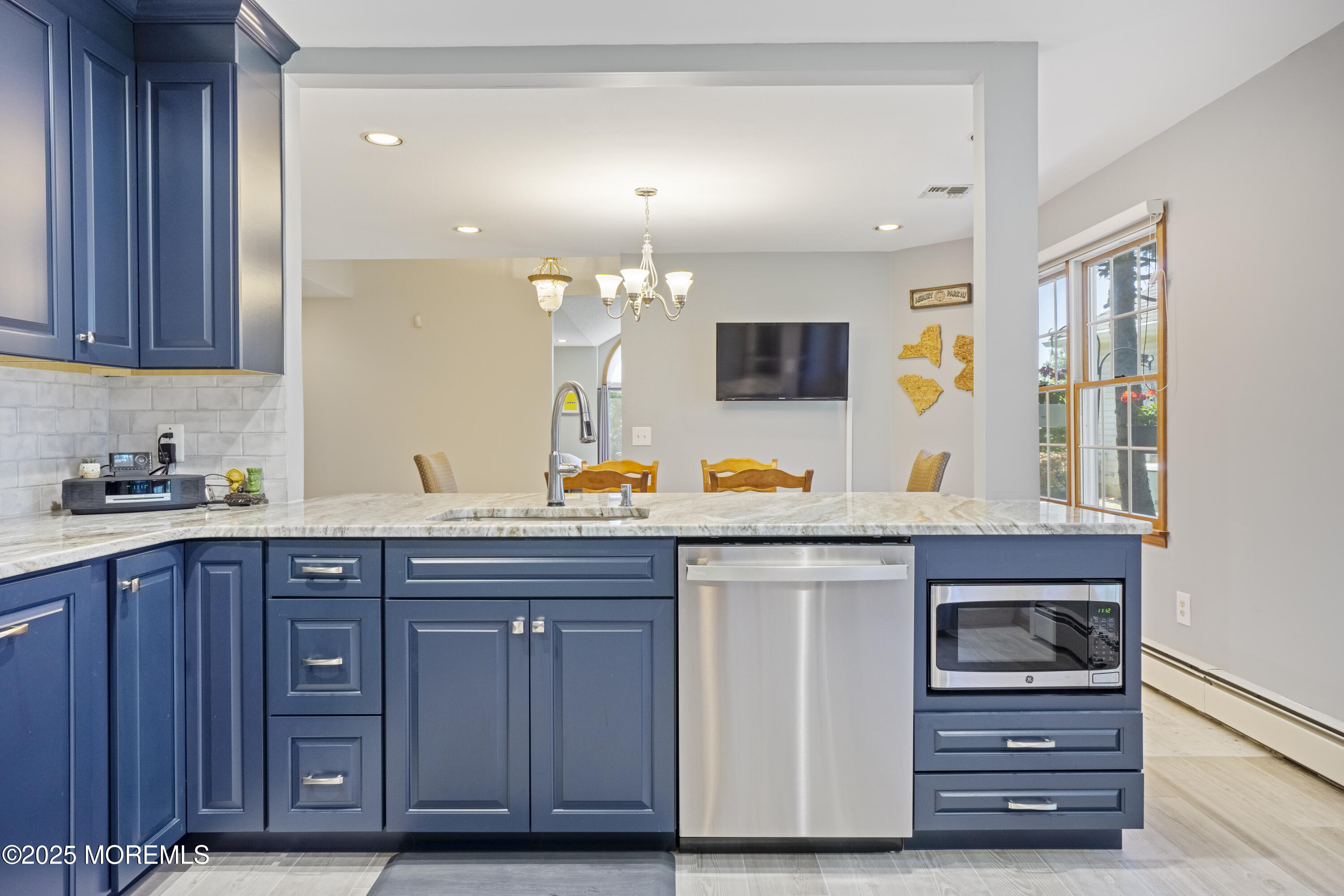 2288 Tomera Place, Toms River, New Jersey image 18