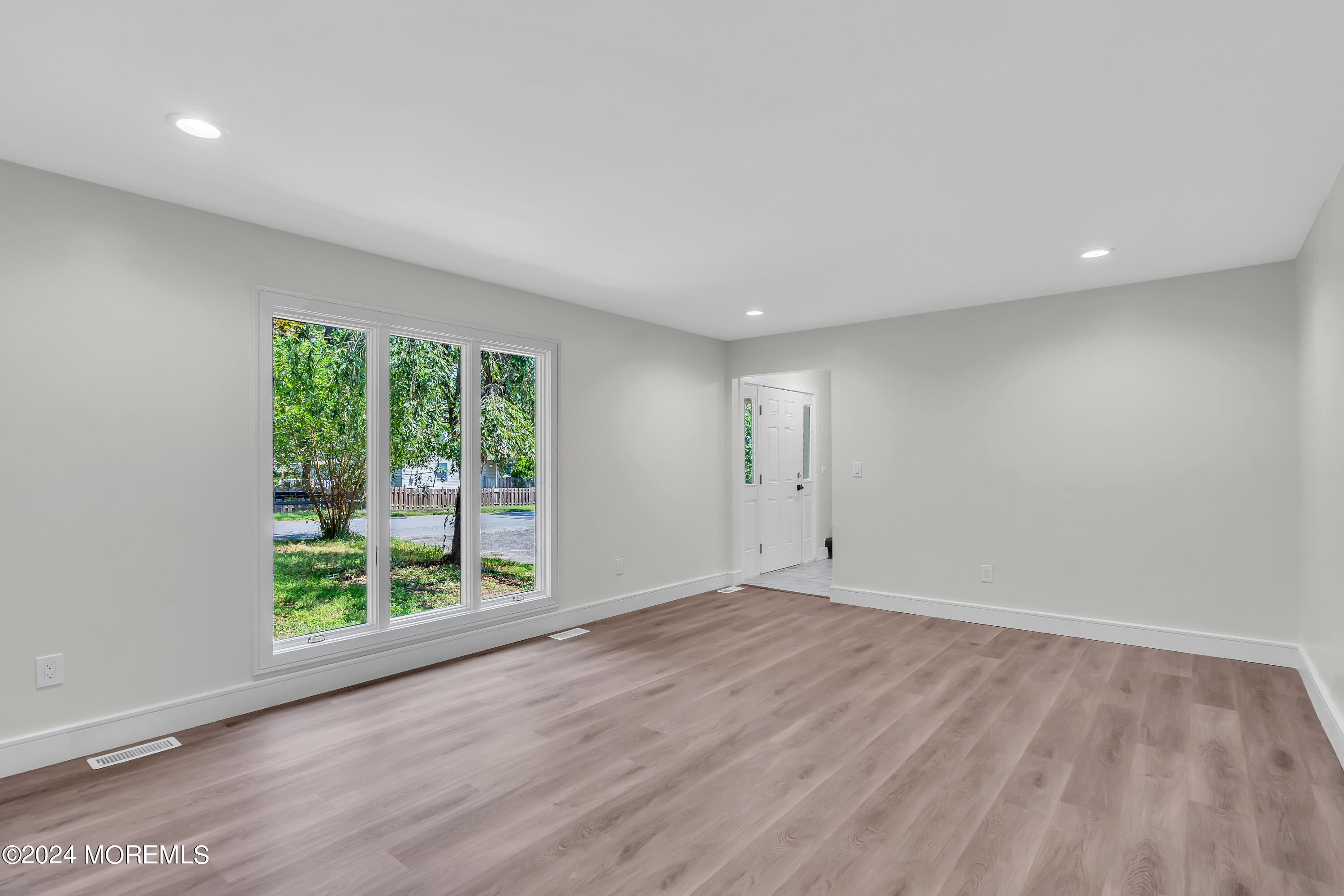 263 Latimer Avenue, Bayville, New Jersey image 13