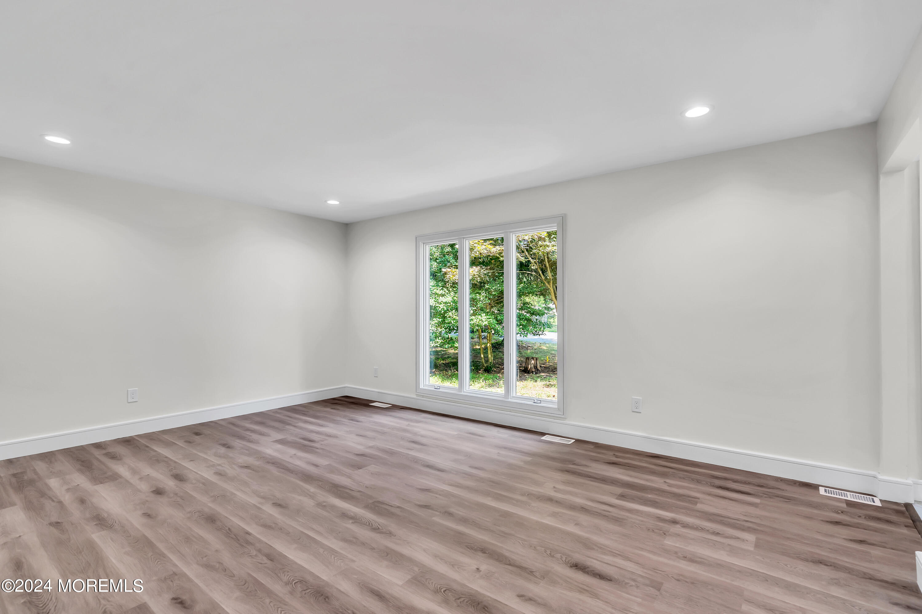 263 Latimer Avenue, Bayville, New Jersey image 12