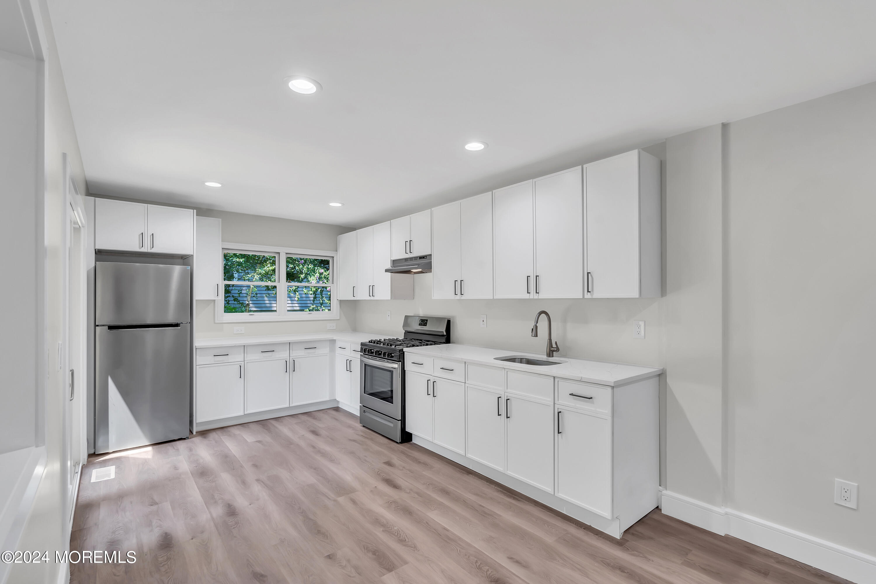 263 Latimer Avenue, Bayville, New Jersey image 6