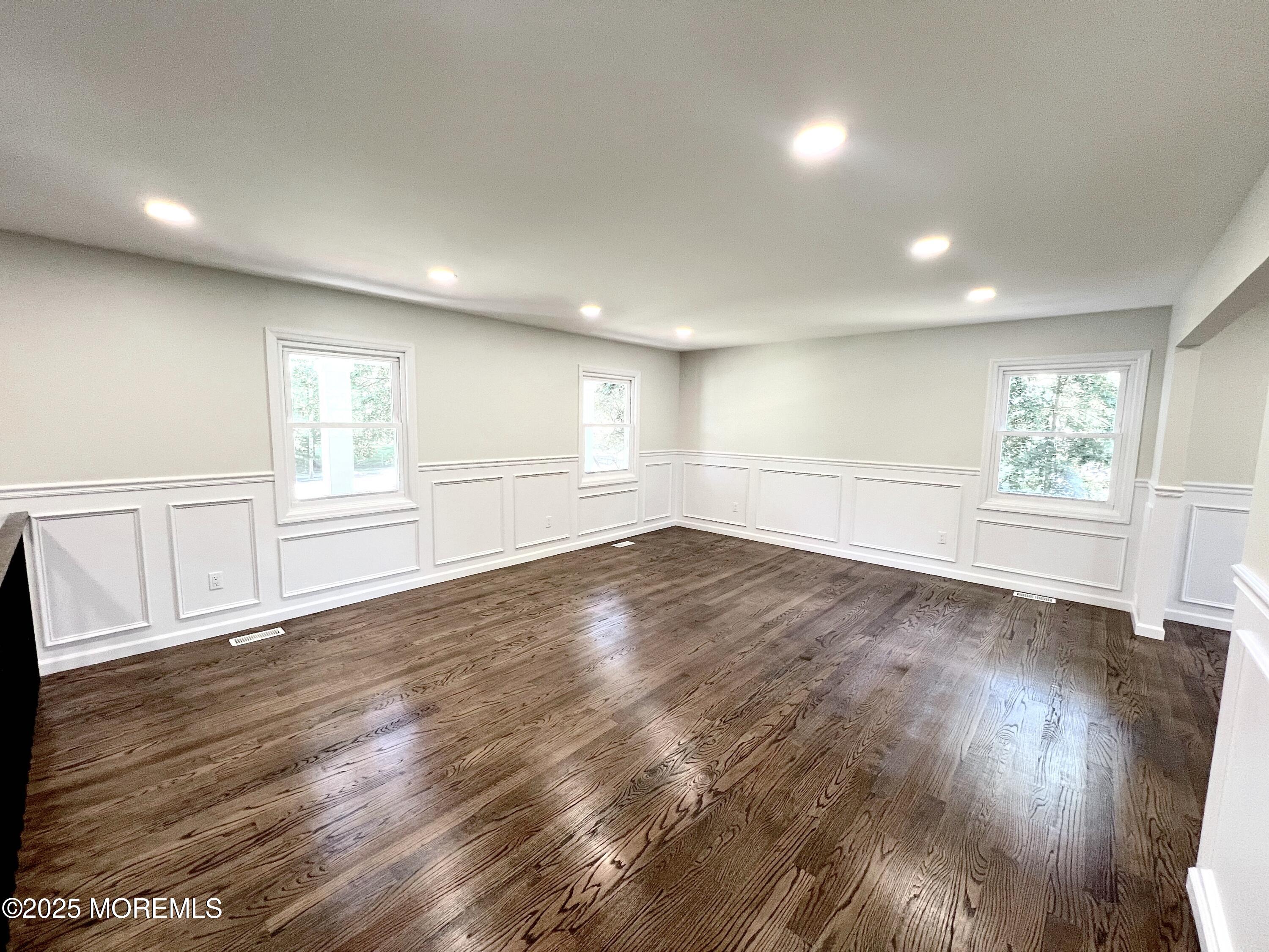 31 Derby Drive, Freehold, New Jersey image 7