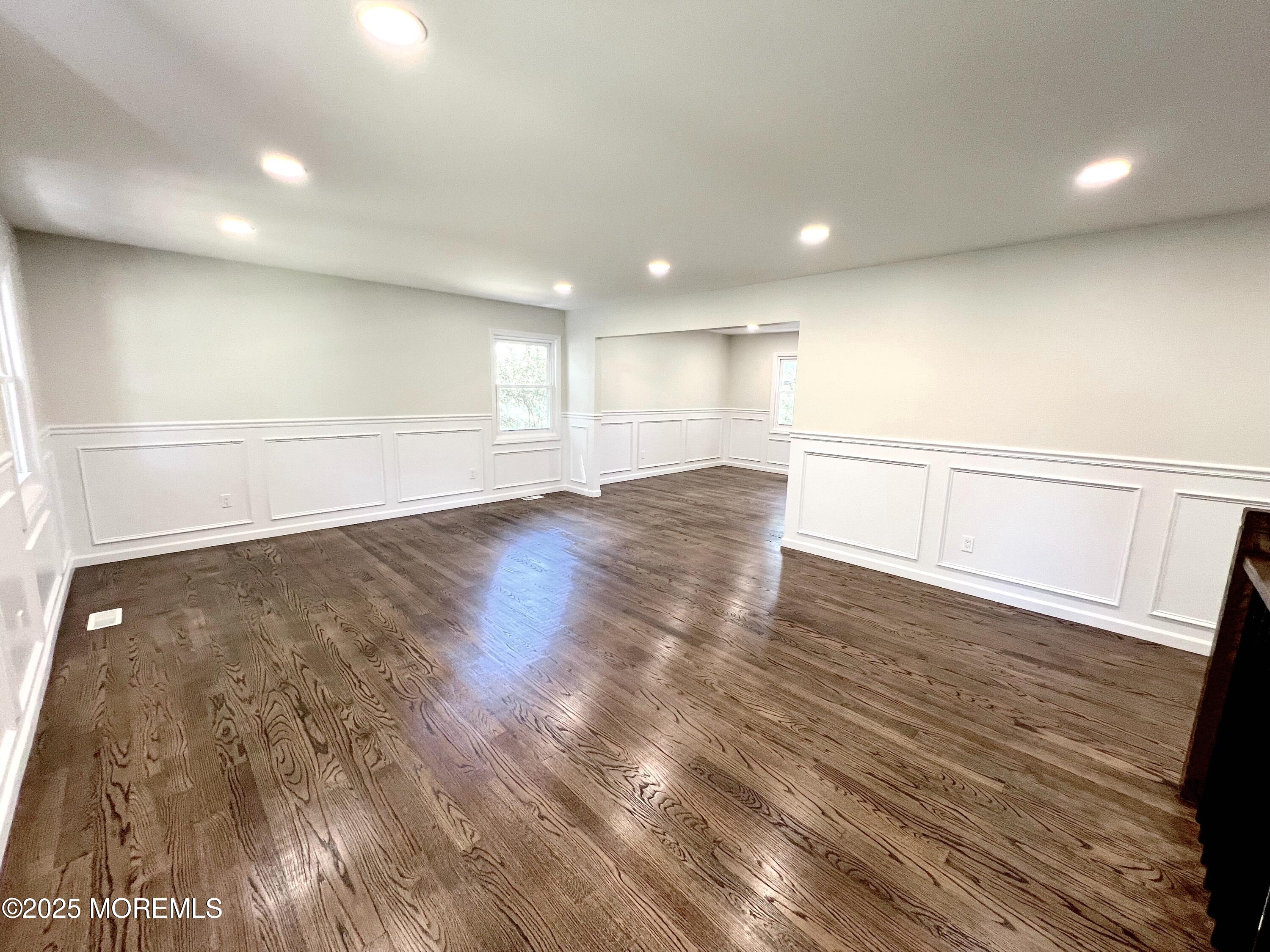 31 Derby Drive, Freehold, New Jersey image 8