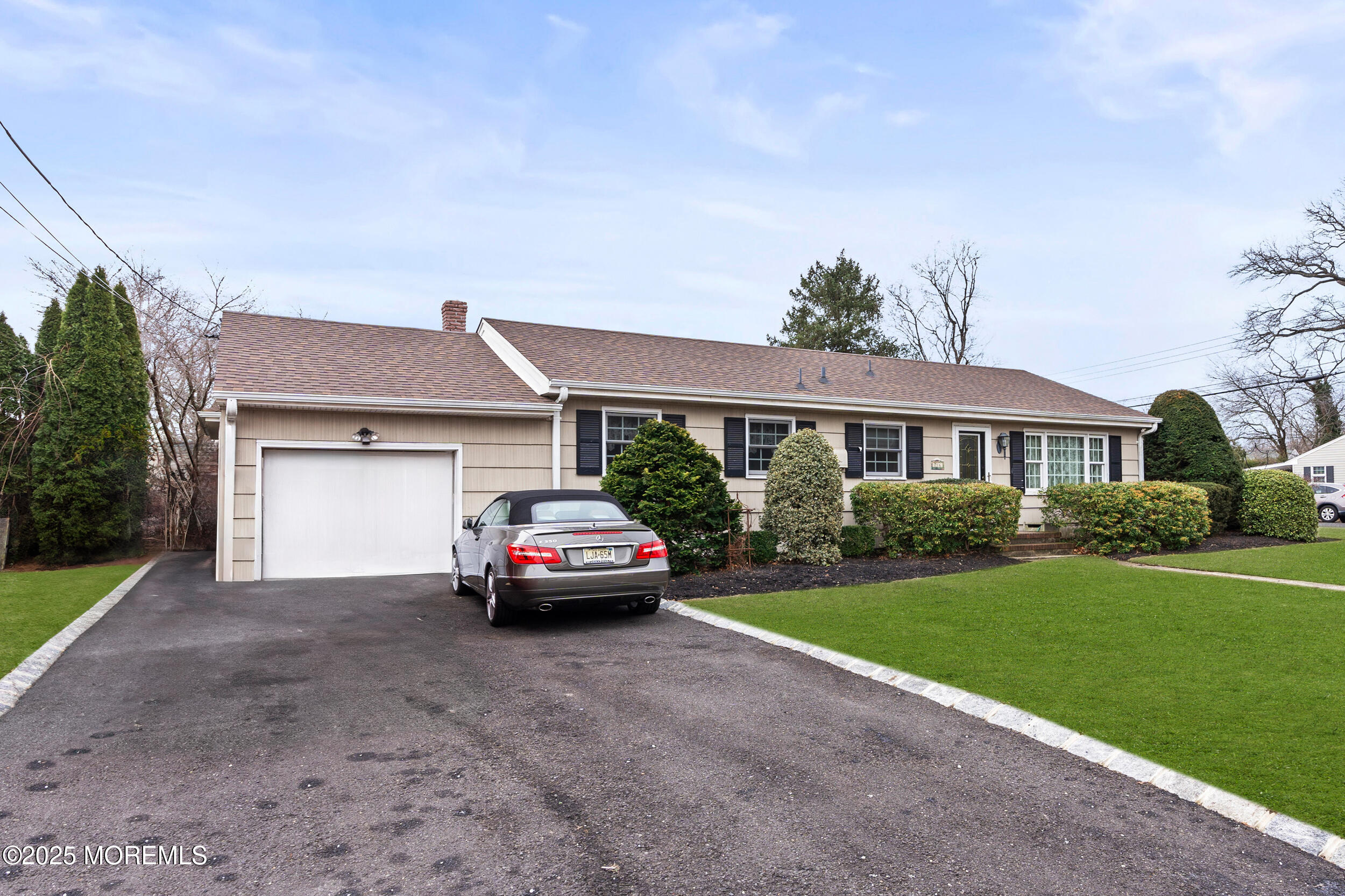 716 Dow Avenue, Oakhurst, New Jersey image 30