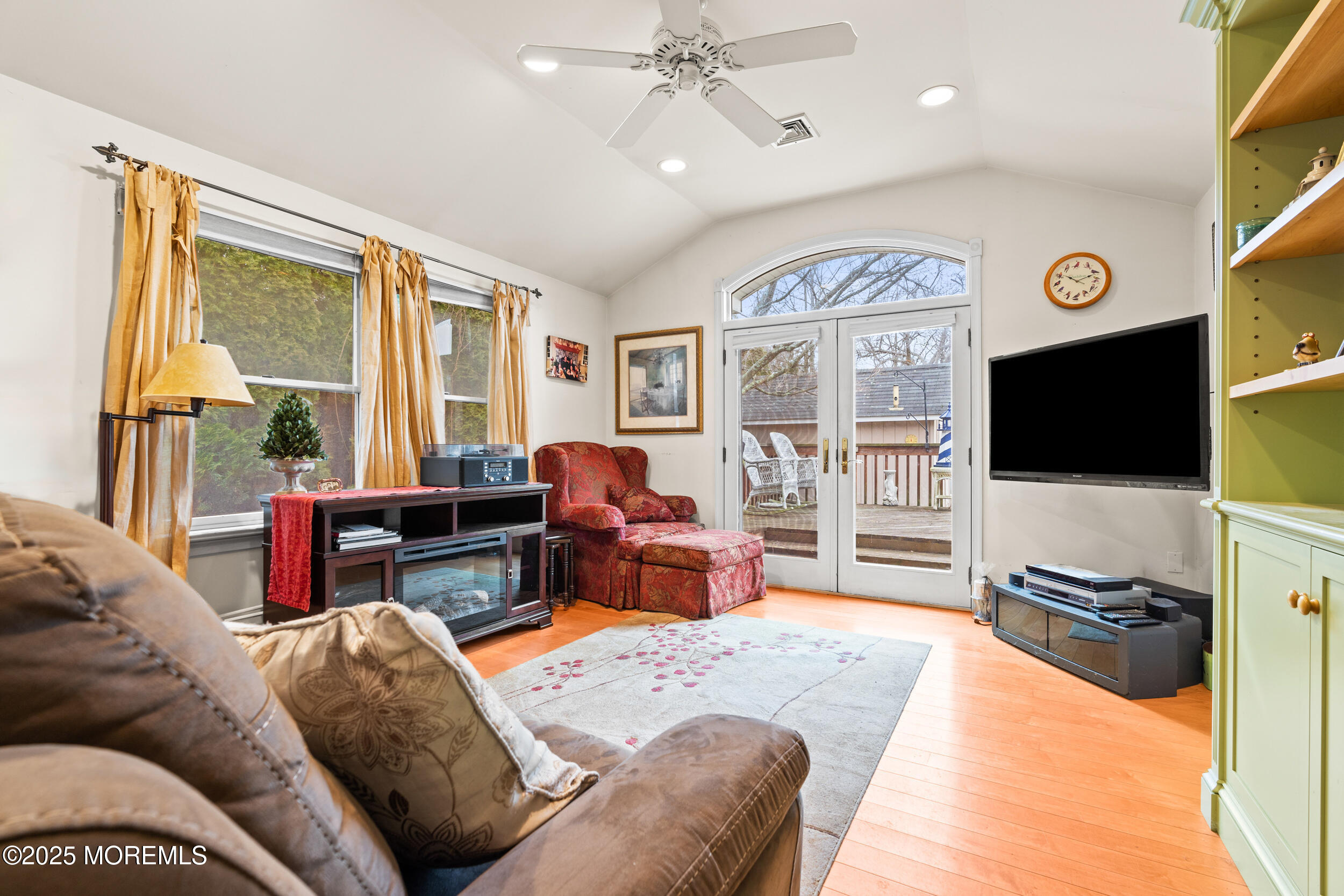 716 Dow Avenue, Oakhurst, New Jersey image 16