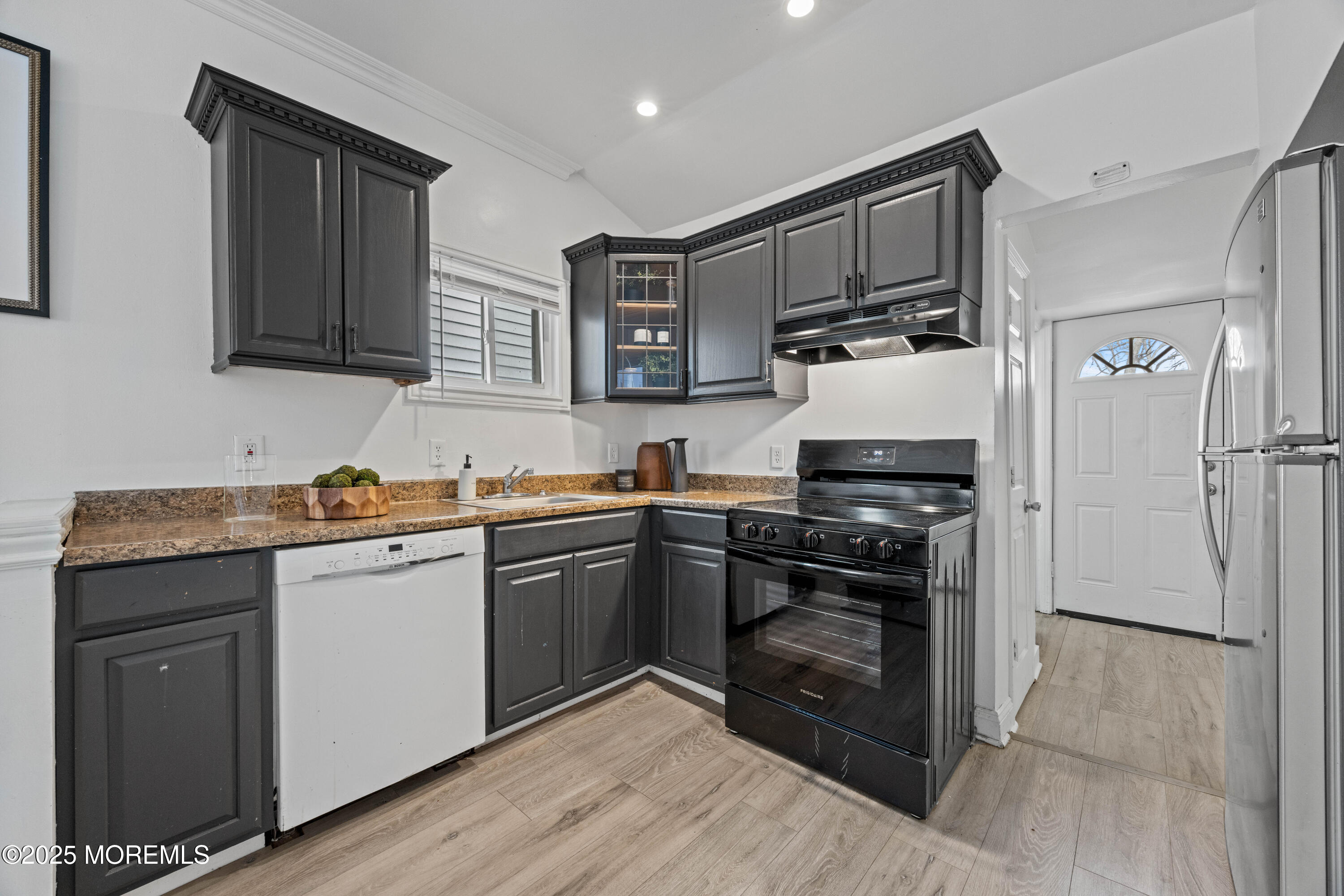 190 Main Street, Keansburg, New Jersey image 10