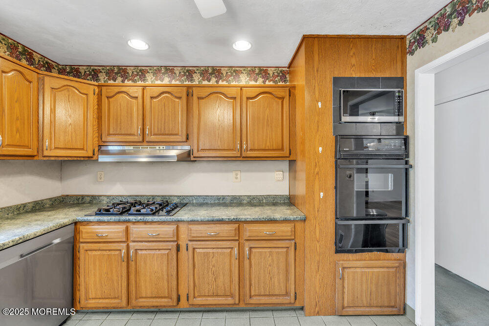 4 Minnesota Drive, Jackson, New Jersey image 15