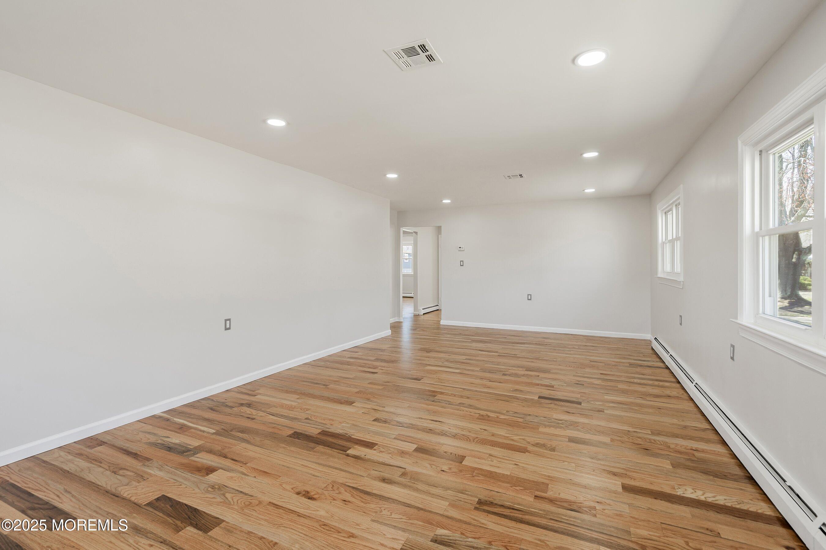 462 Jamaica Boulevard, Toms River, New Jersey image 10