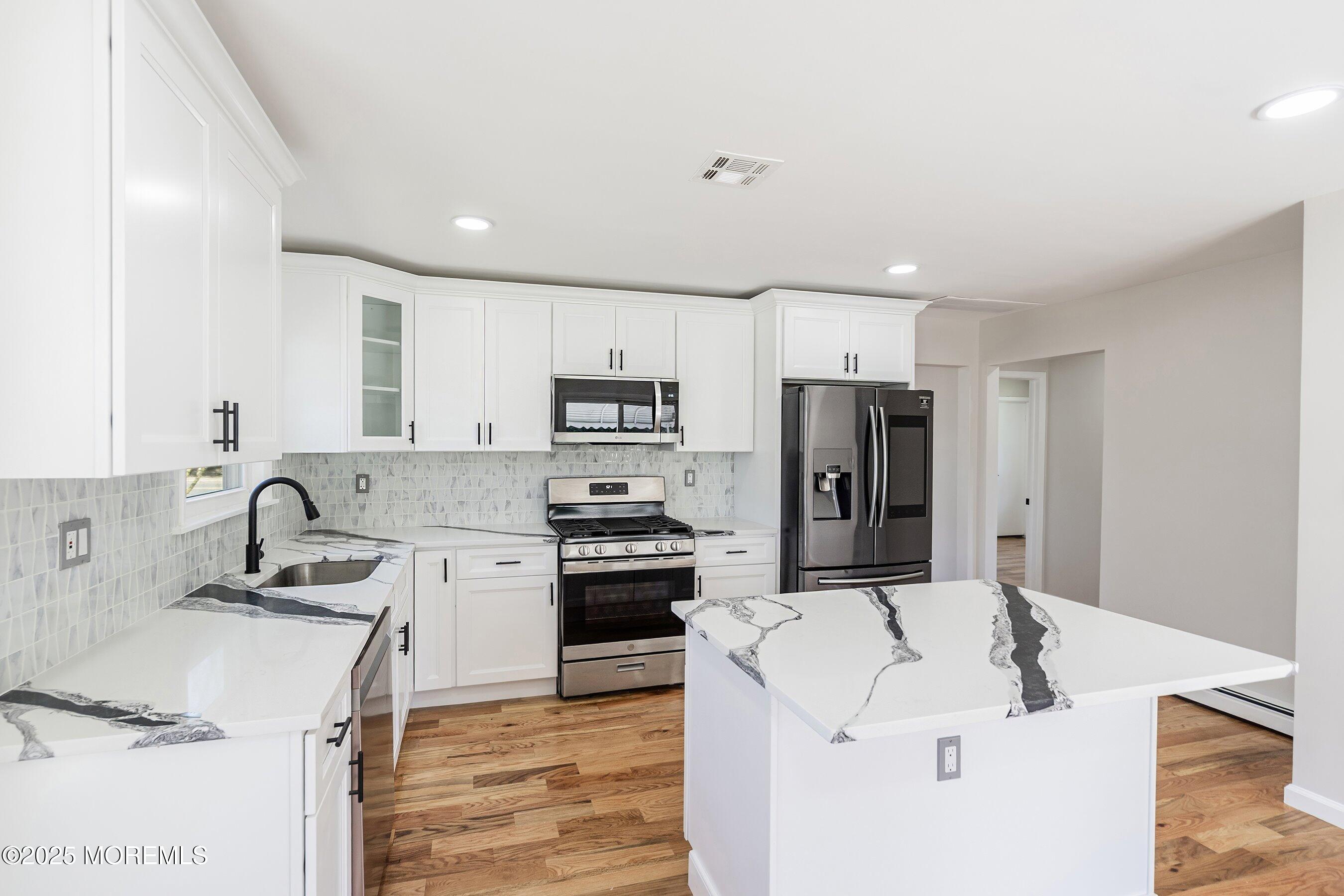 462 Jamaica Boulevard, Toms River, New Jersey image 16