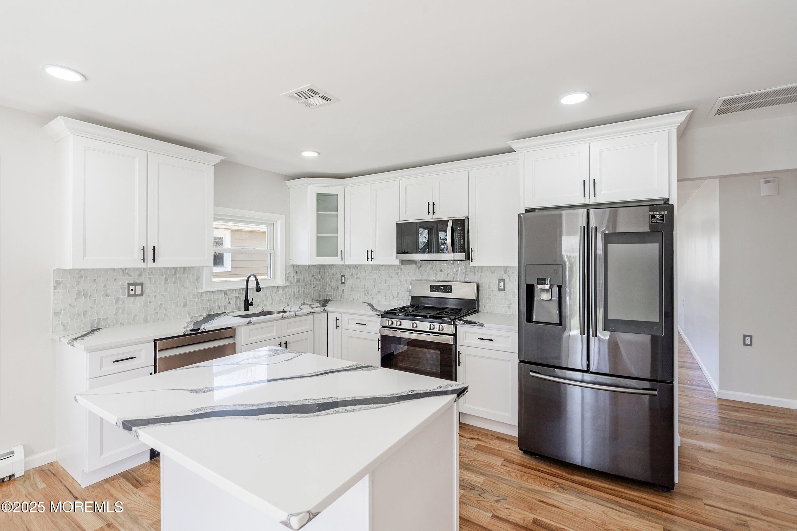 462 Jamaica Boulevard, Toms River, New Jersey image 15