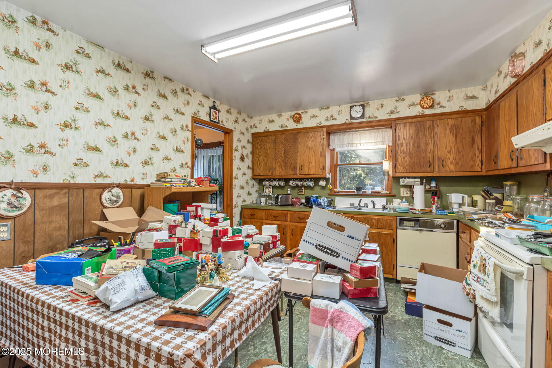 223 Green Grove Road, Tinton Falls, New Jersey image 12