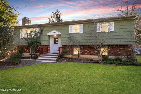 MLS: 22507430