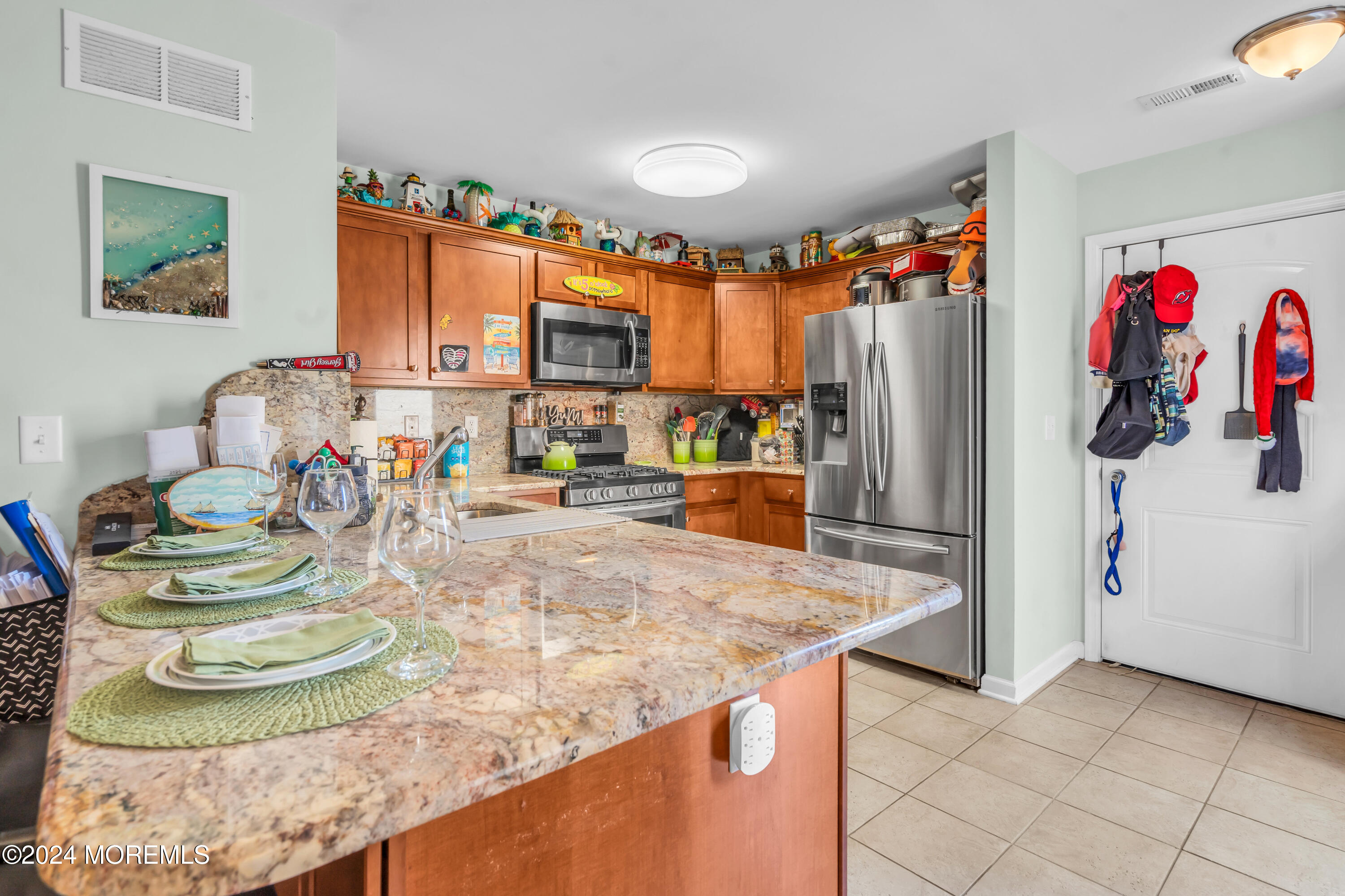 18 Wiley Way, Toms River, New Jersey image 7