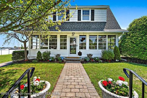 27 Shrewsbury Drive Monmouth Beach NJ 07750