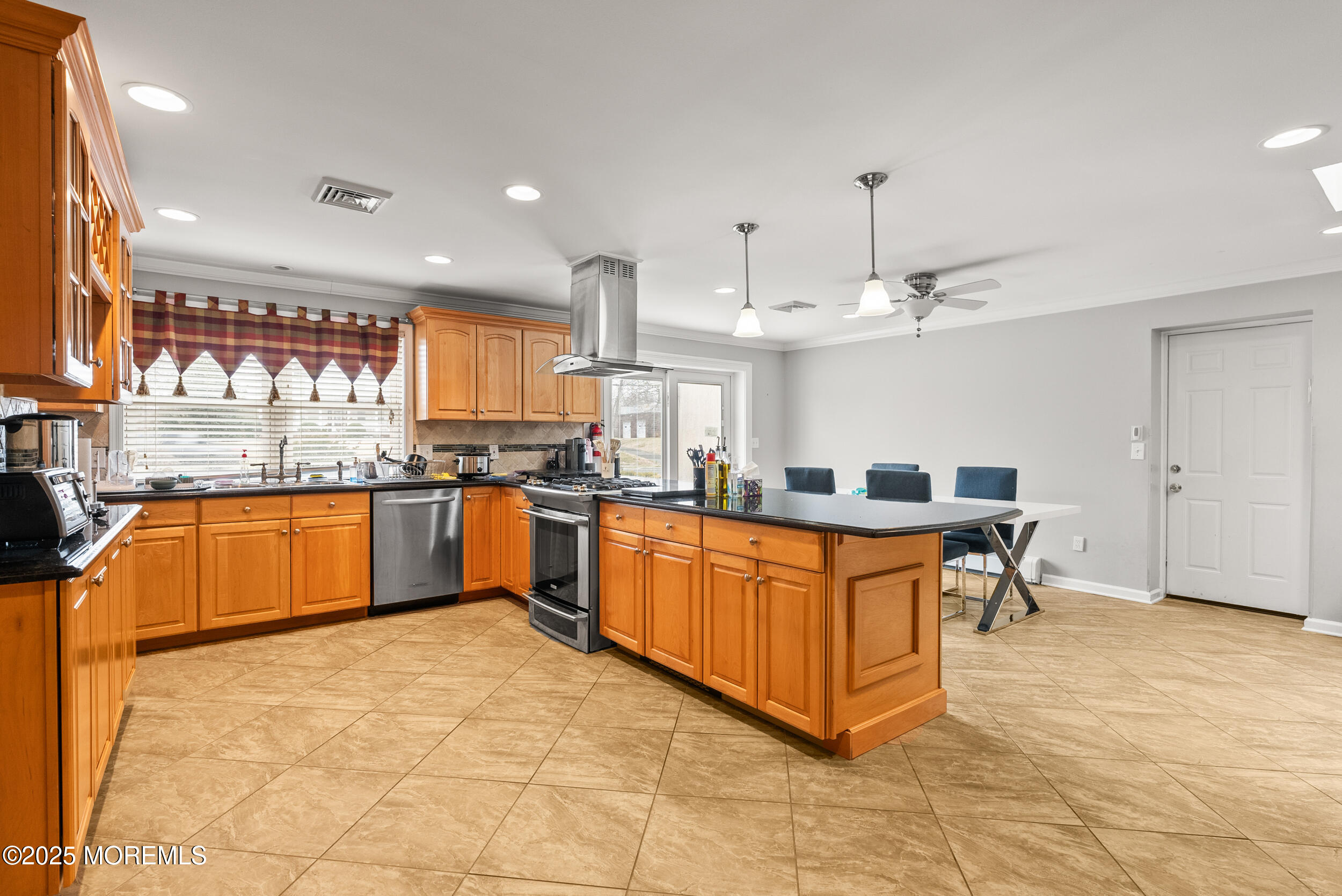521 Cedar Avenue, West Long Branch, New Jersey image 11
