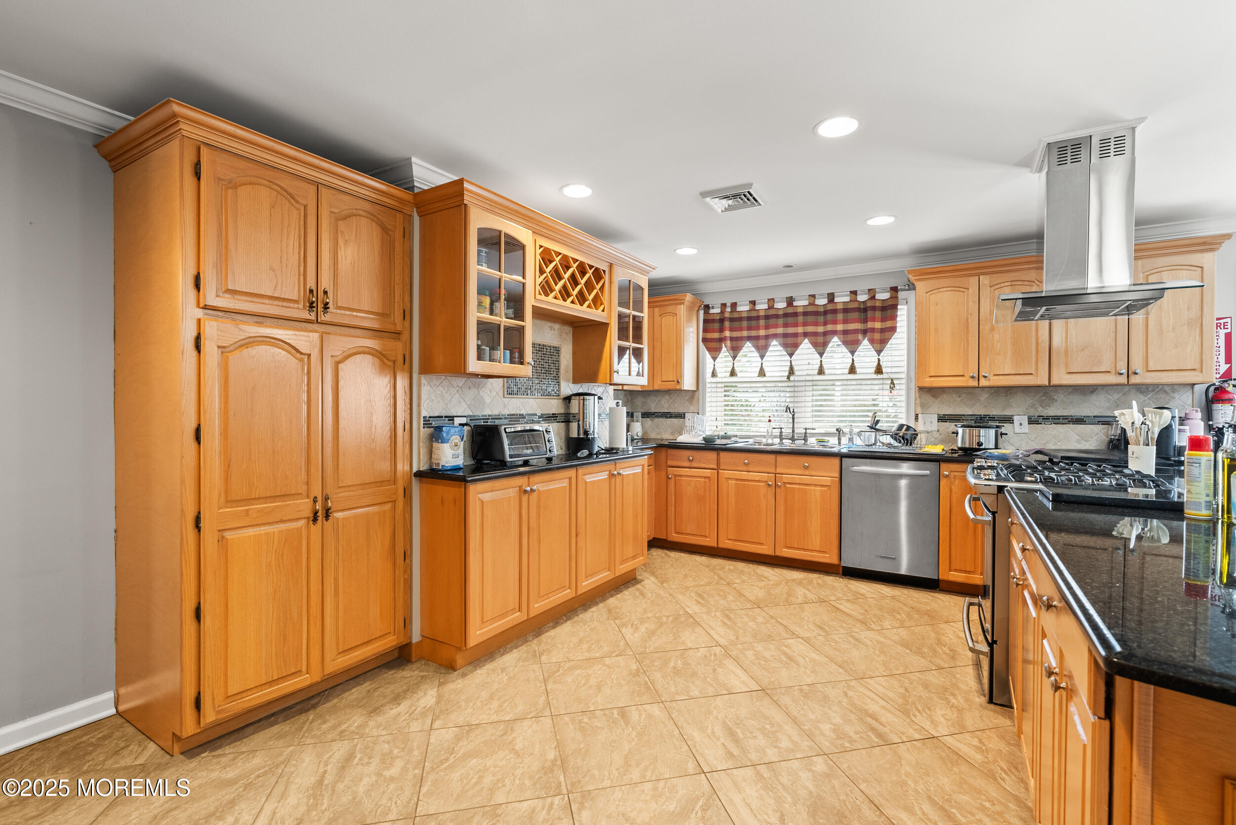 521 Cedar Avenue, West Long Branch, New Jersey image 12