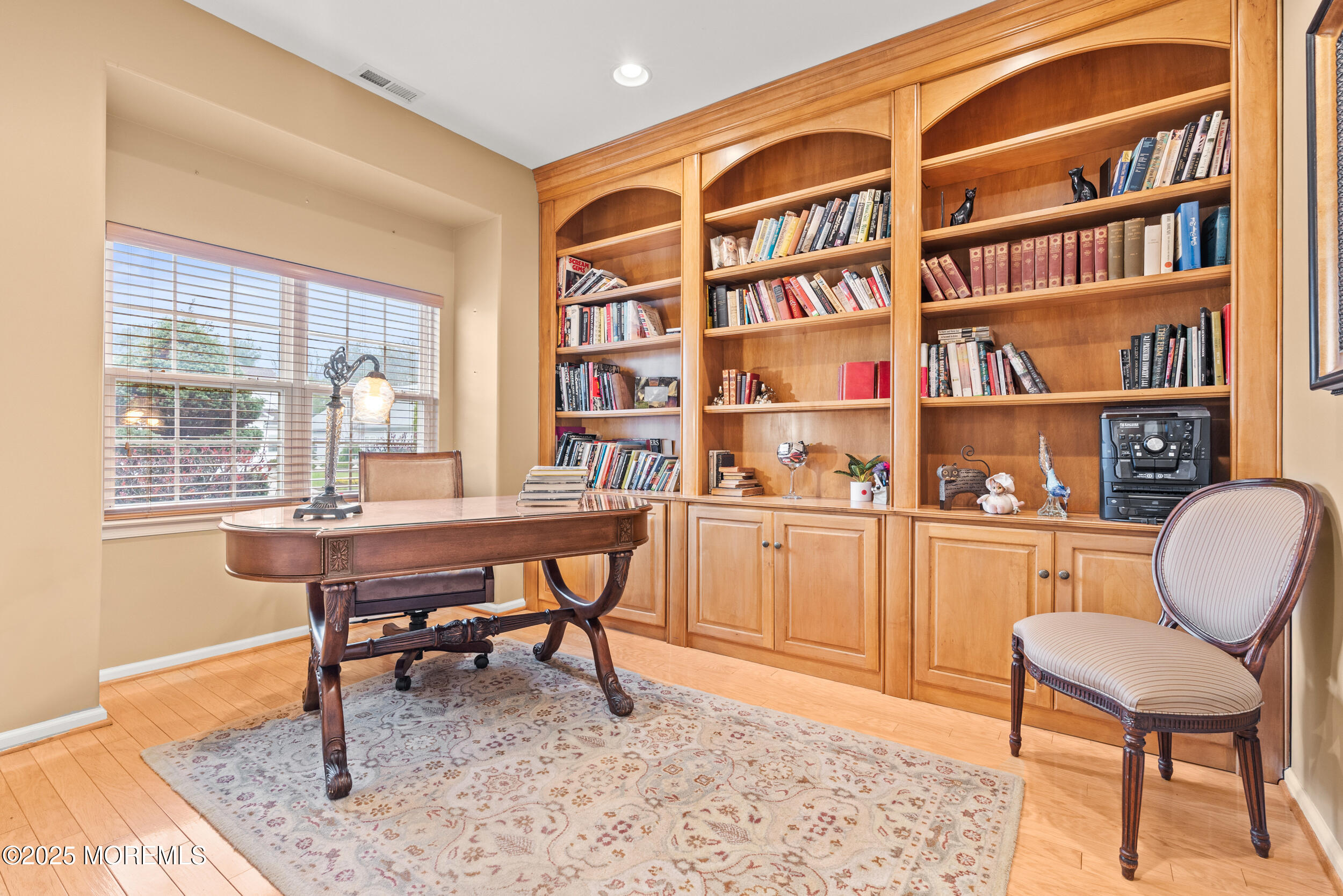 46 Narrowbrook Court, Manalapan, New Jersey image 11