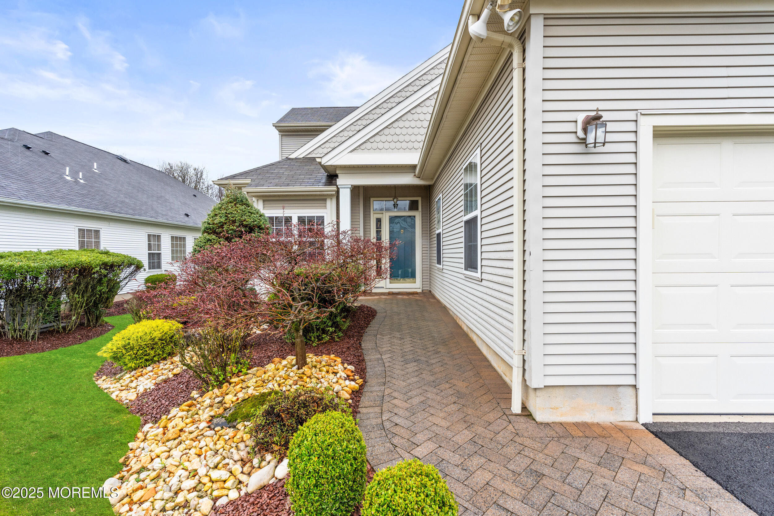 46 Narrowbrook Court, Manalapan, New Jersey image 7