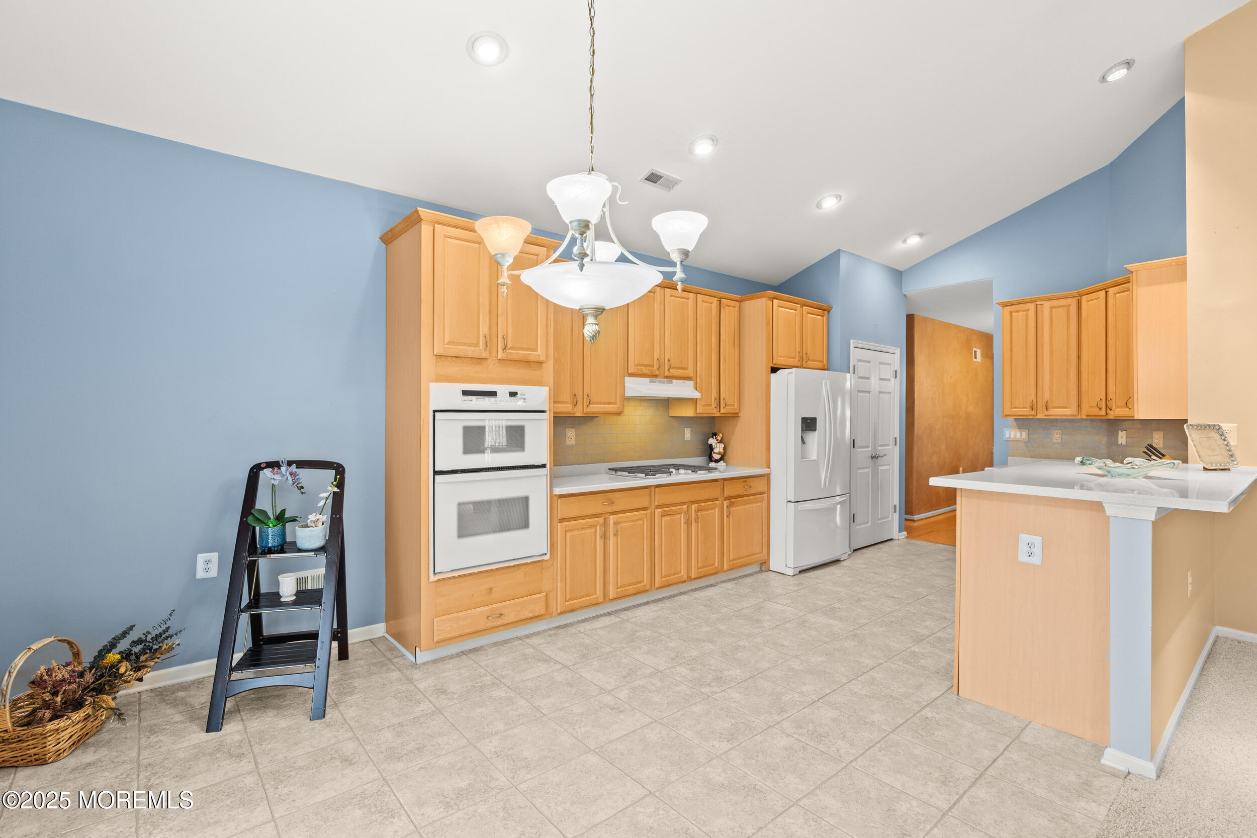 46 Narrowbrook Court, Manalapan, New Jersey image 28
