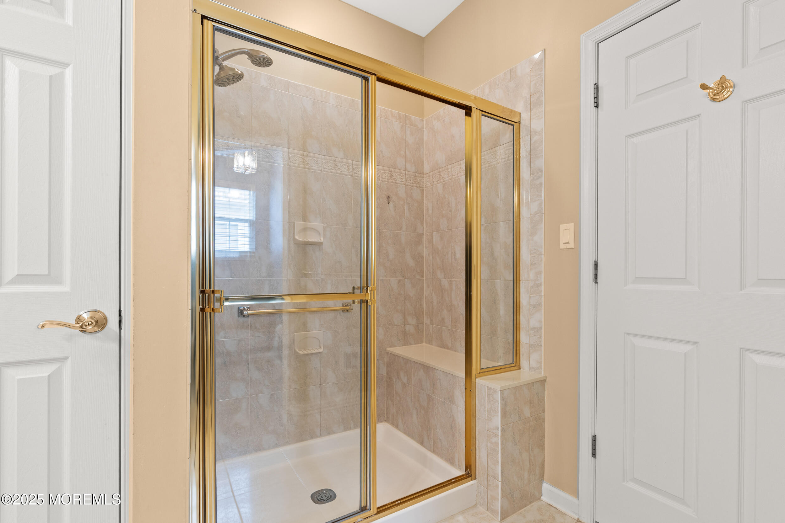 46 Narrowbrook Court, Manalapan, New Jersey image 41