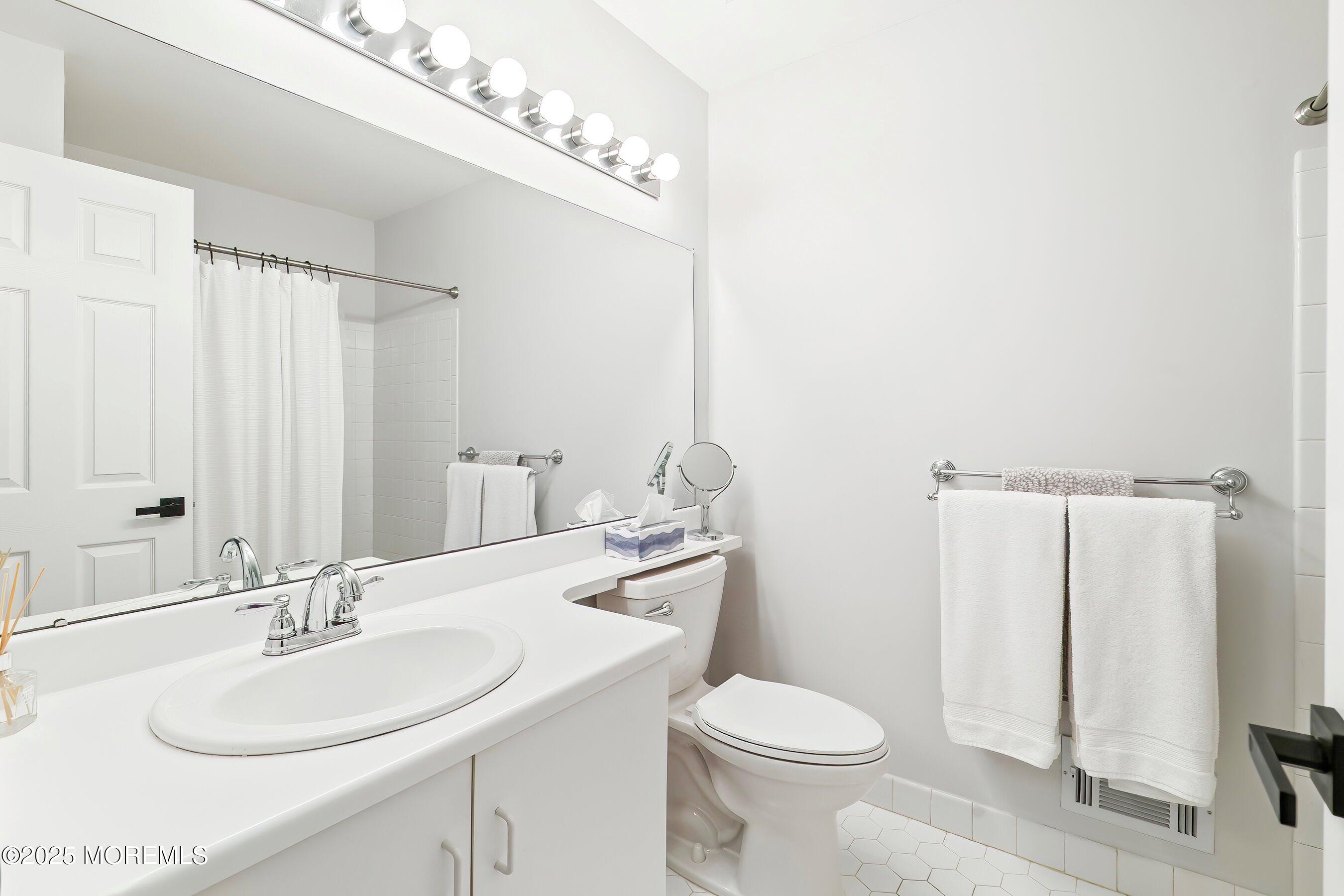 38 Bristel Road, Holmdel, New Jersey image 22