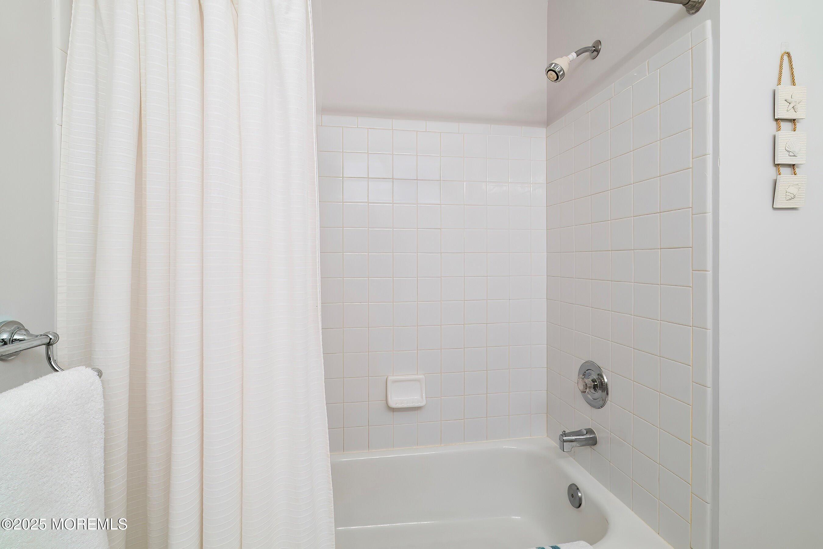 38 Bristel Road, Holmdel, New Jersey image 23