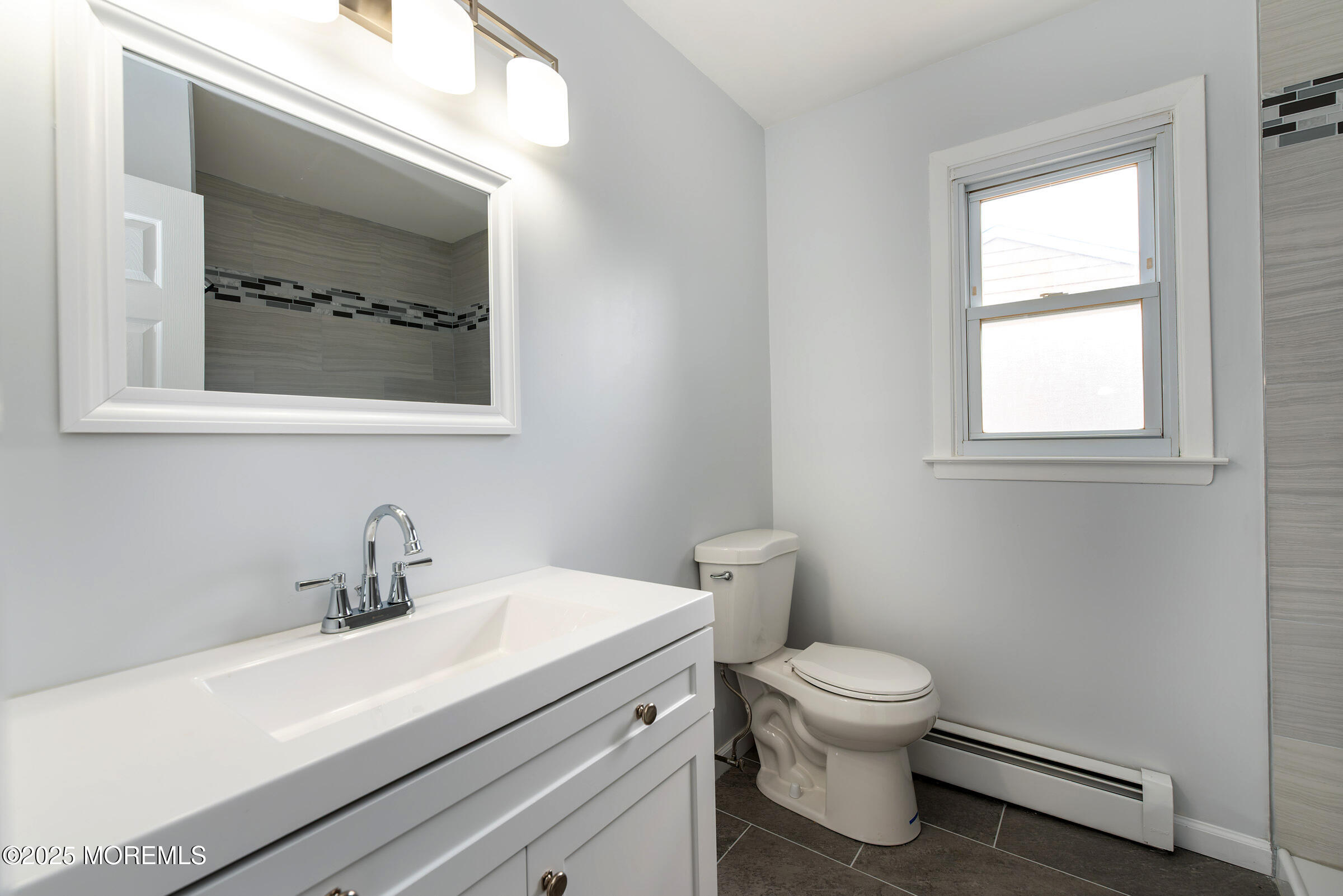 11 La Terraza Drive, Toms River, New Jersey image 6
