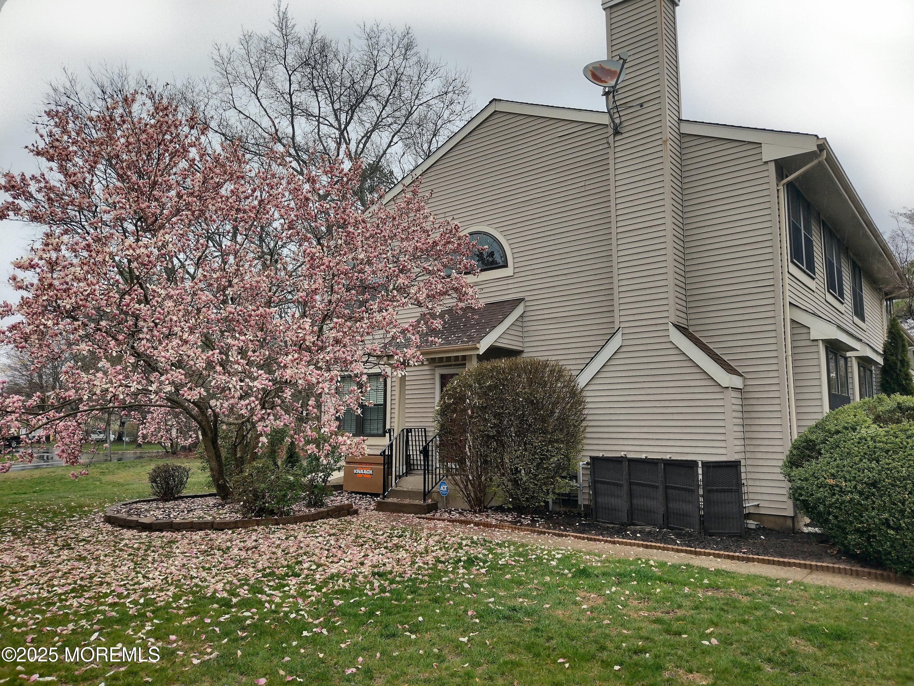 1201 Arlington Drive, Toms River, New Jersey image 2