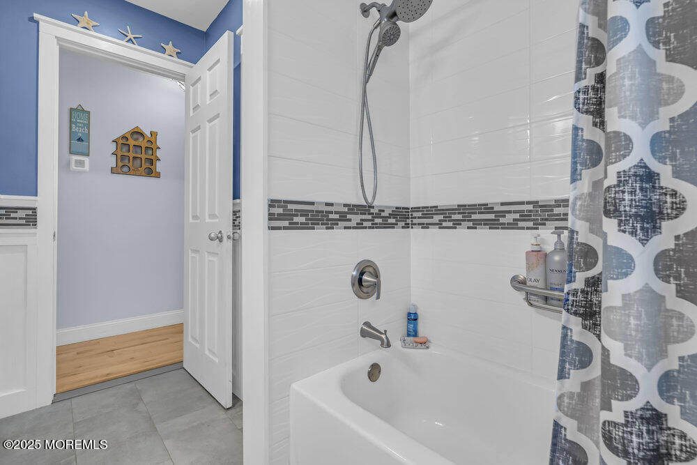 111 Langley Court, Toms River, New Jersey image 26