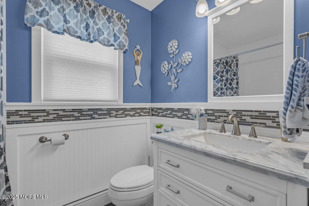 111 Langley Court, Toms River, New Jersey image 25
