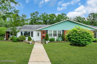 716A Buckingham Drive Lakewood NJ 08701