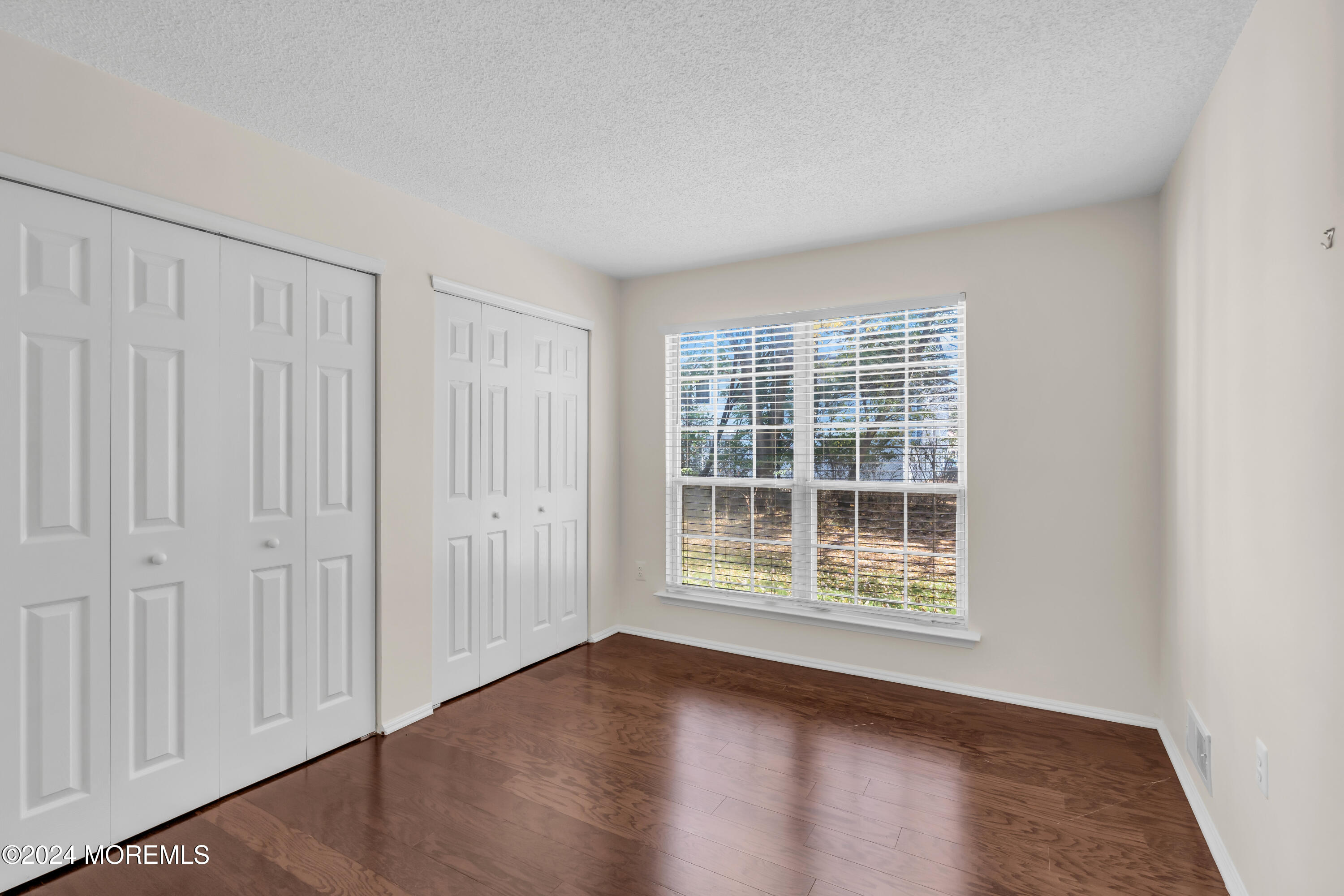 39 Beaumont Court, Tinton Falls, New Jersey image 12