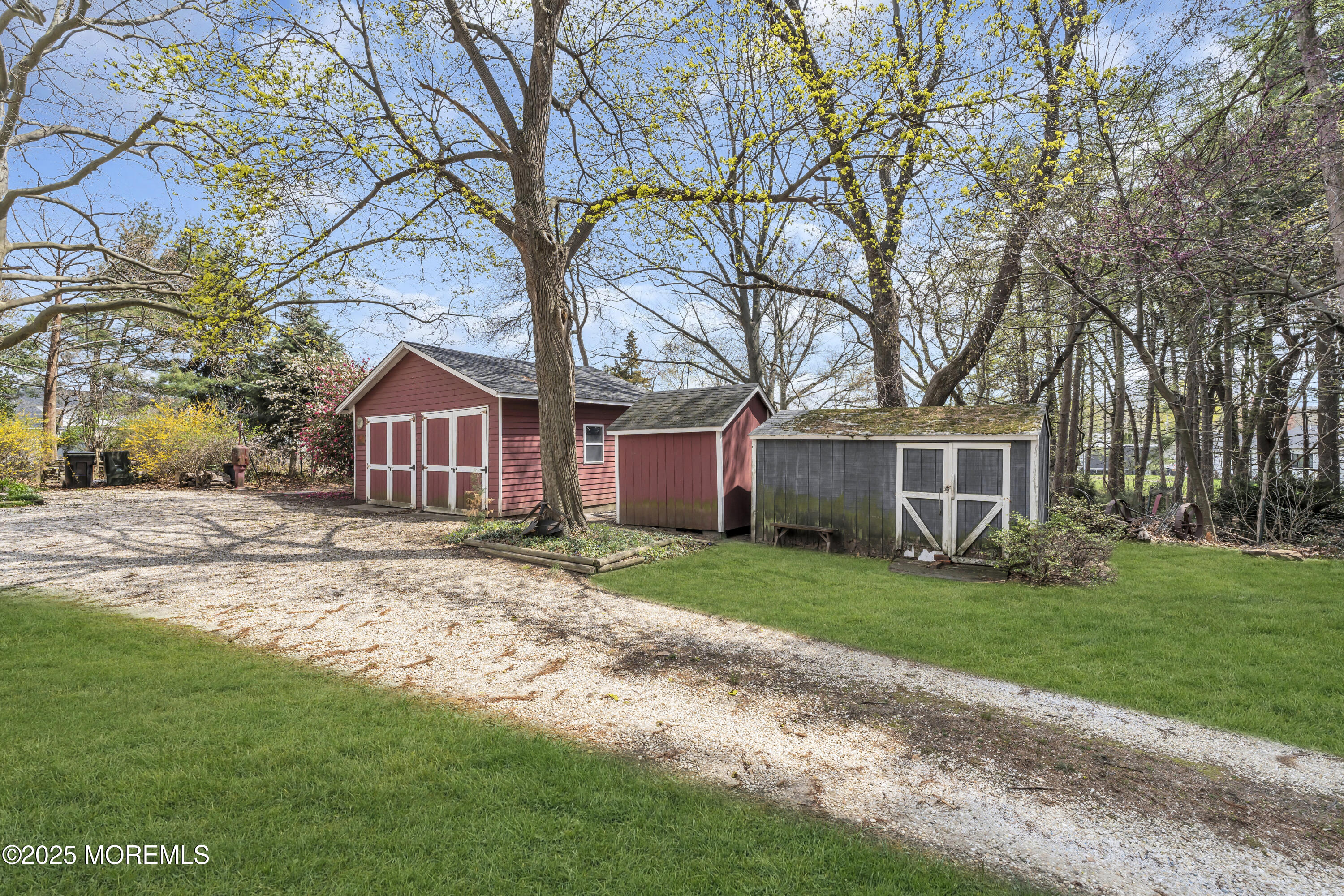 Hazlet, New Jersey, 07730, United States, 4 Bedrooms Bedrooms, ,2 BathroomsBathrooms,Residential,Active,2043138