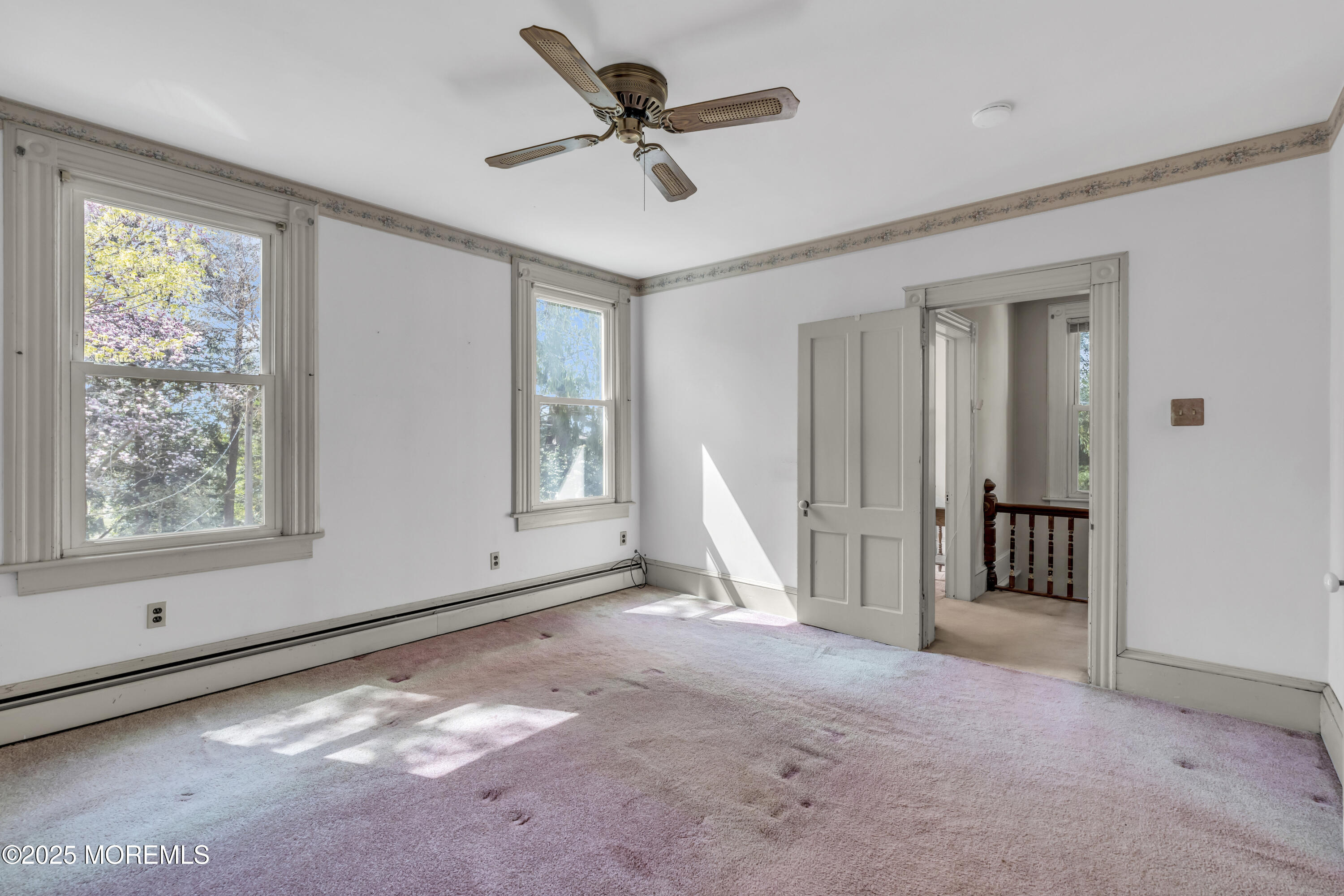 Hazlet, New Jersey, 07730, United States, 4 Bedrooms Bedrooms, ,2 BathroomsBathrooms,Residential,Active,2043138