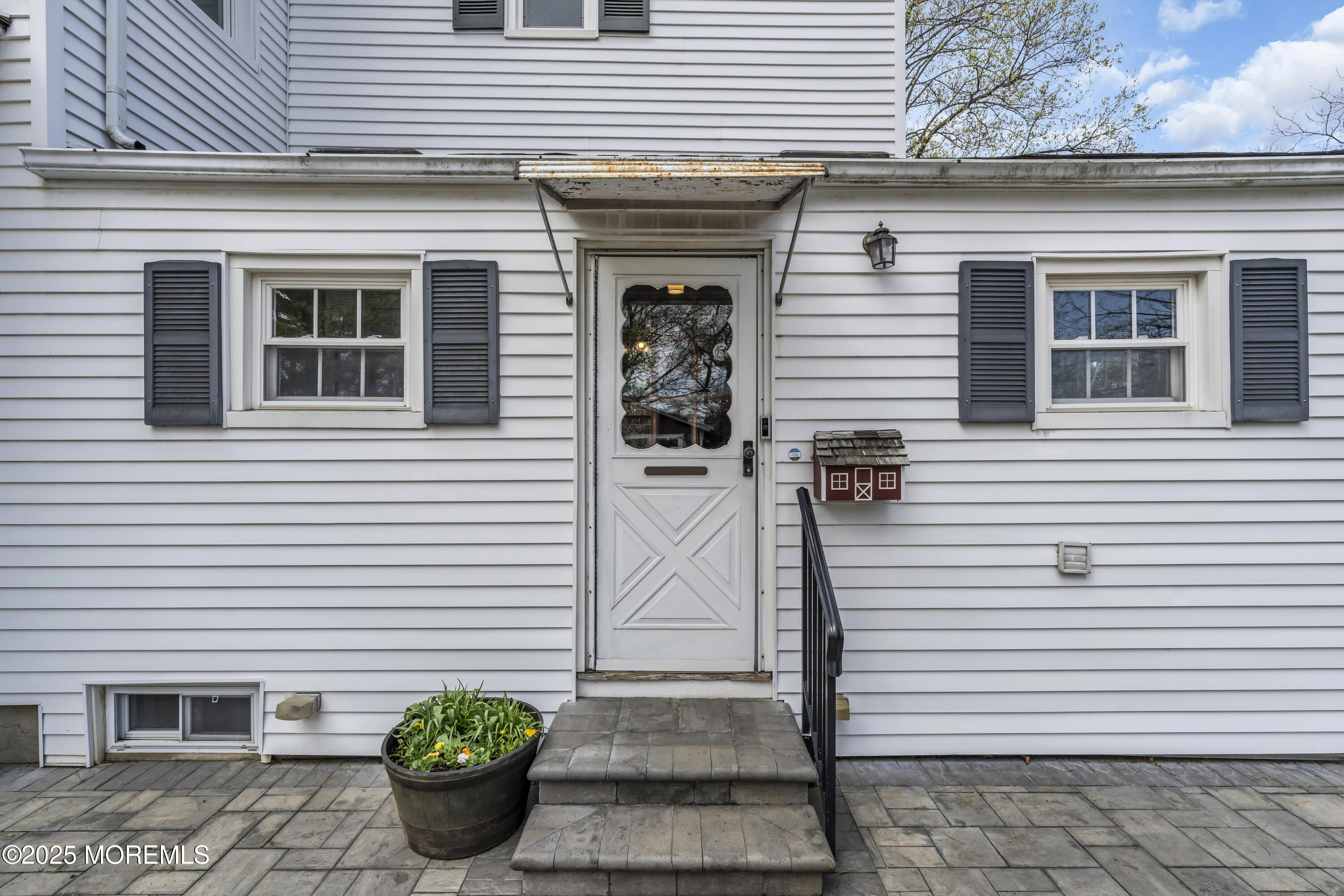 Hazlet, New Jersey, 07730, United States, 4 Bedrooms Bedrooms, ,2 BathroomsBathrooms,Residential,Active,2043138