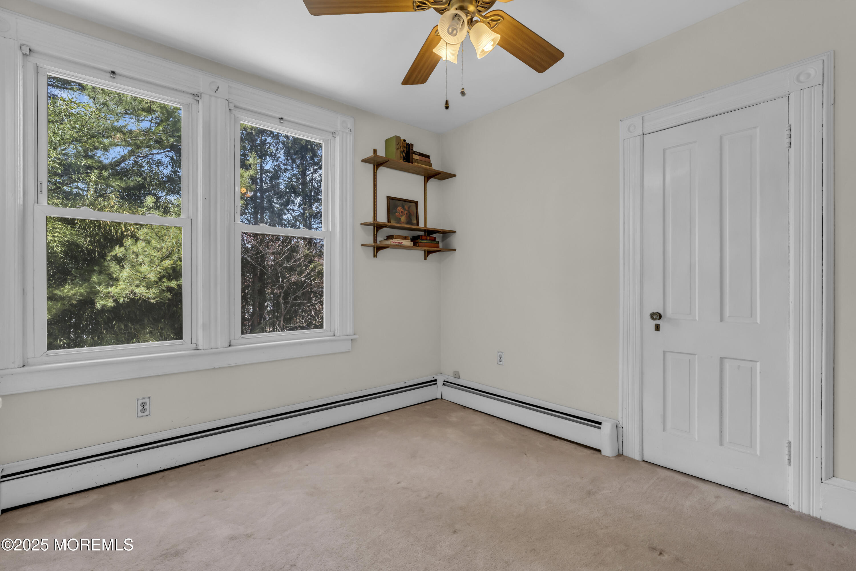 Hazlet, New Jersey, 07730, United States, 4 Bedrooms Bedrooms, ,2 BathroomsBathrooms,Residential,Active,2043138
