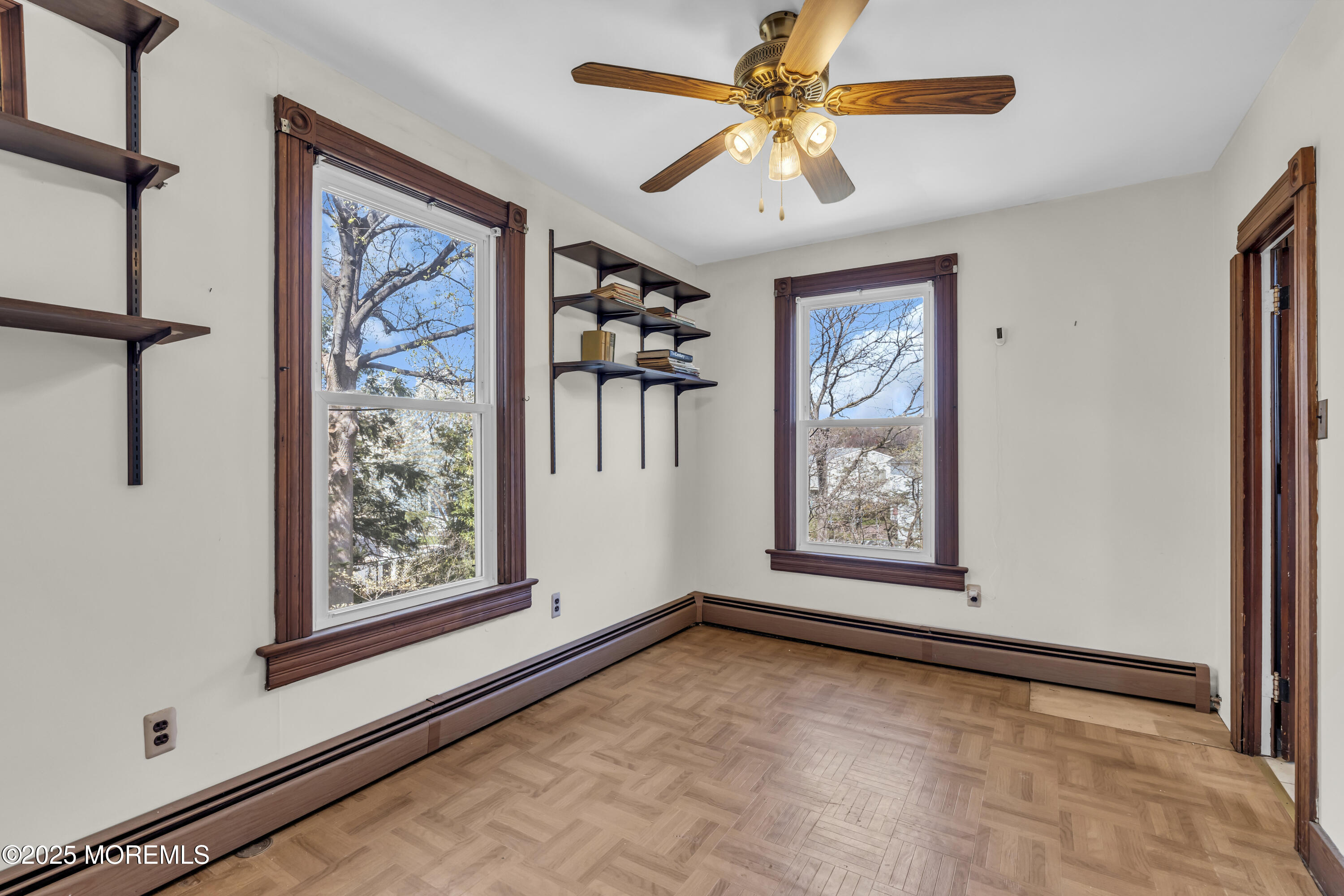 Hazlet, New Jersey, 07730, United States, 4 Bedrooms Bedrooms, ,2 BathroomsBathrooms,Residential,Active,2043138