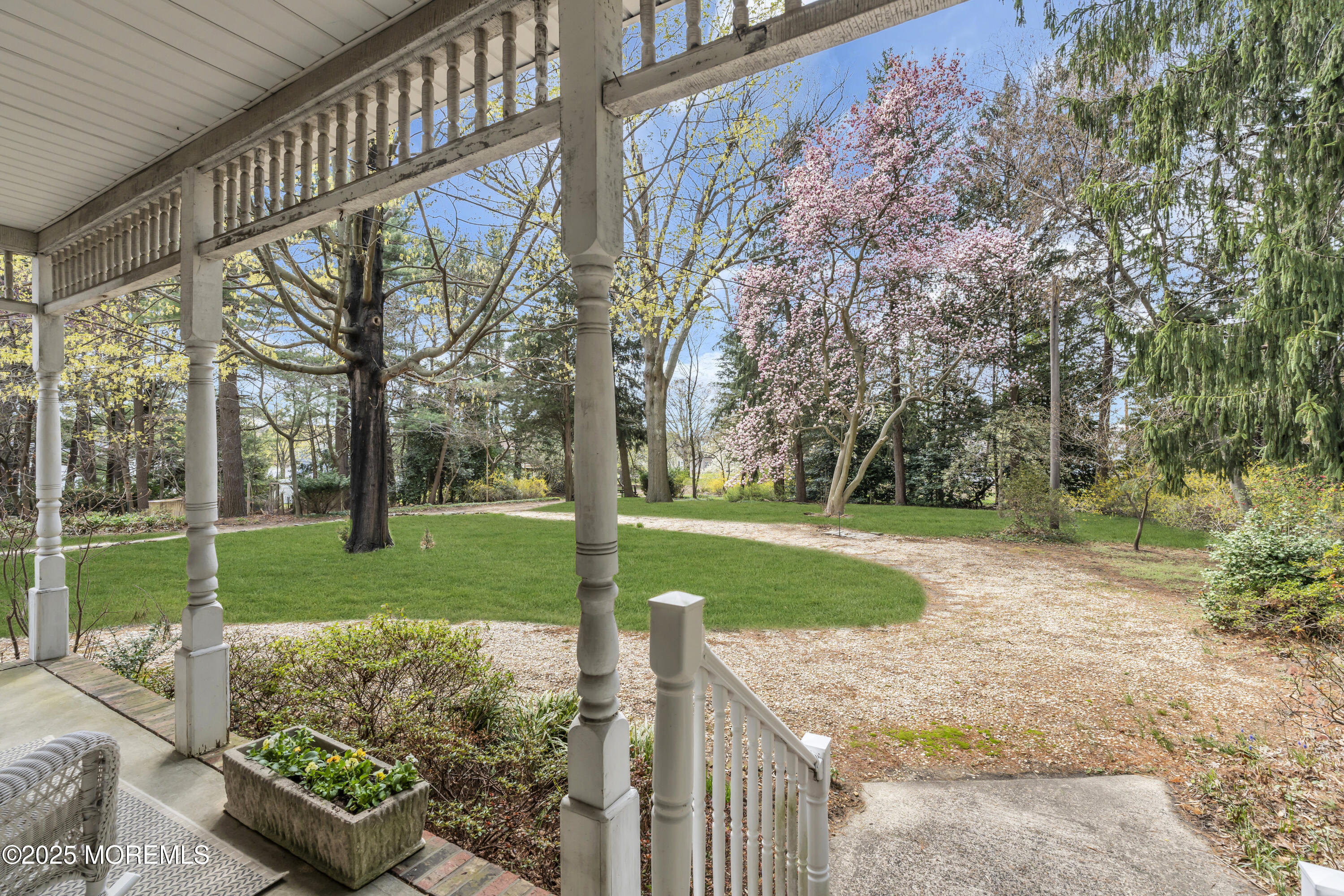 Hazlet, New Jersey, 07730, United States, 4 Bedrooms Bedrooms, ,2 BathroomsBathrooms,Residential,Active,2043138